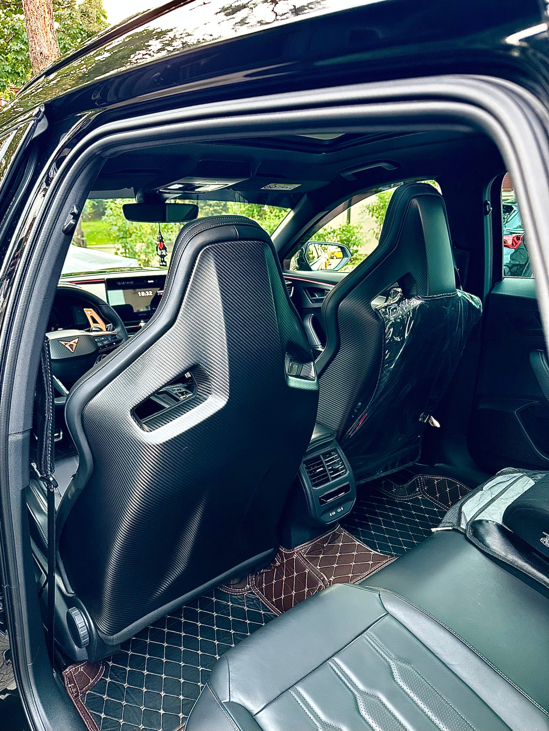 CUPRA 2.0 TSI VZ 4Drive DSG-image-3