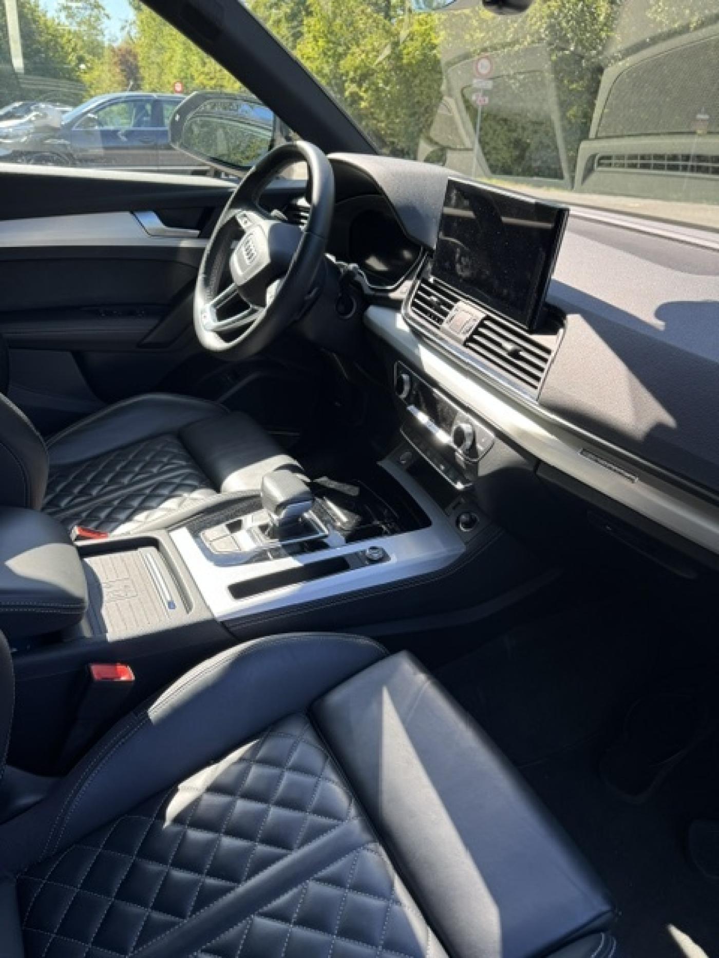 AUDI Q5 55 TFSI e PHEV S line quattro S-tronic Full Black-image-4