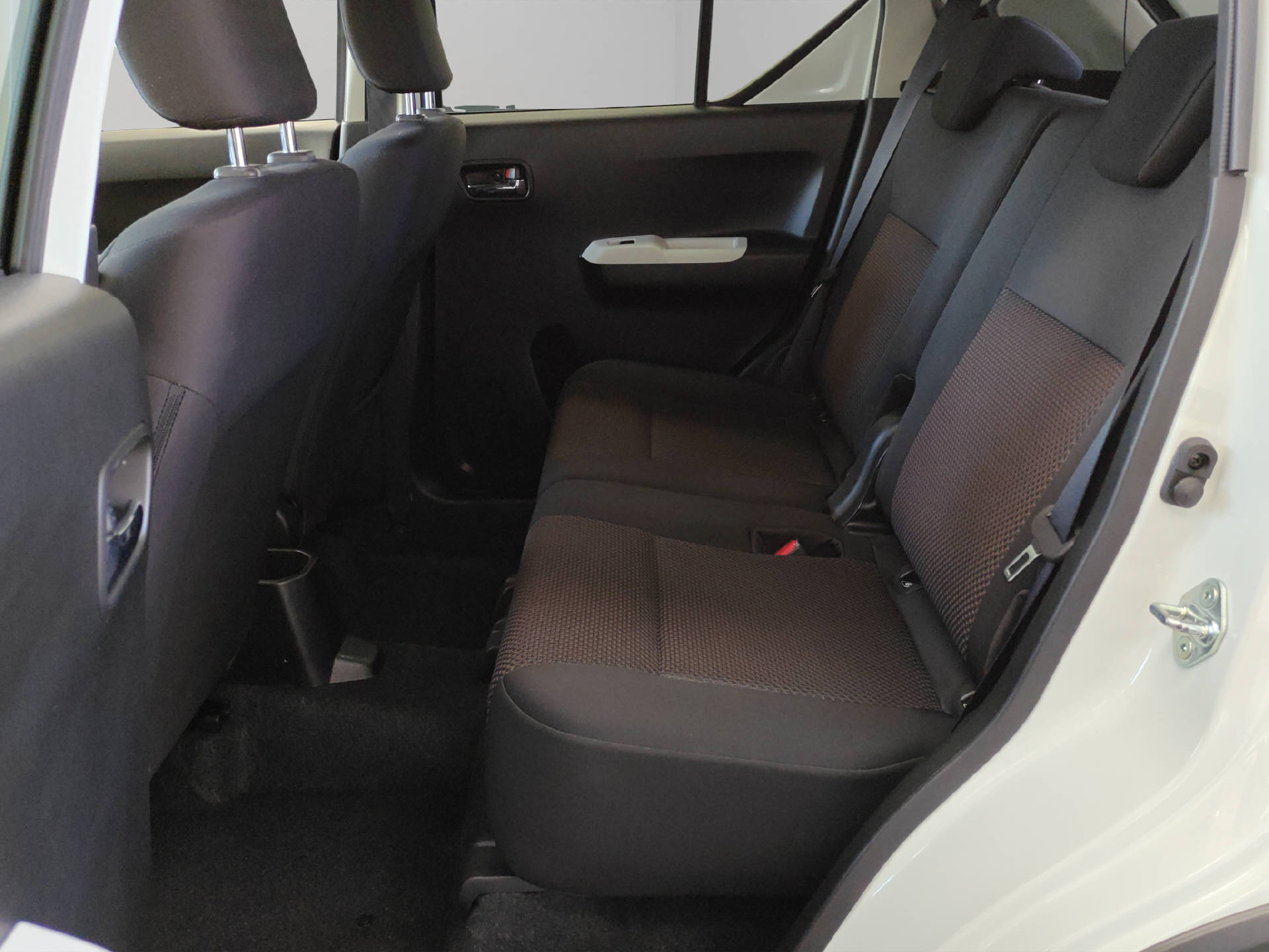 SUZUKI Ignis 1.2 Compact Top 4x4-image-5