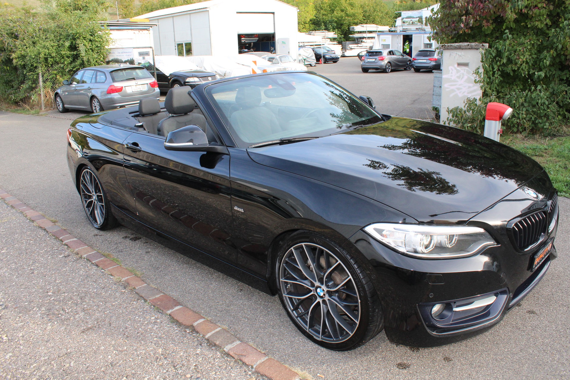 BMW 220i Sport Line Steptronic-image-3