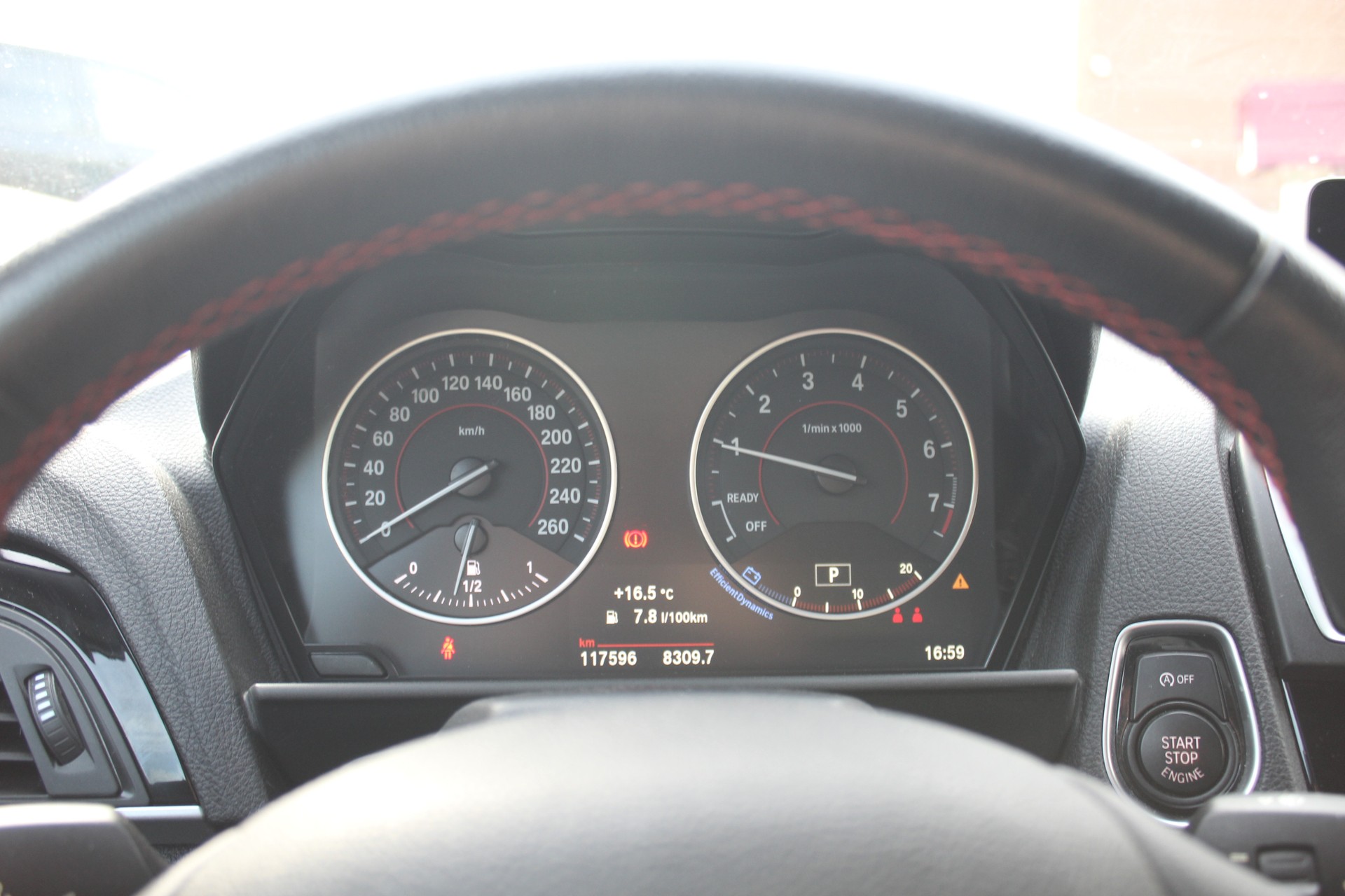 BMW 220i Sport Line Steptronic-image-8