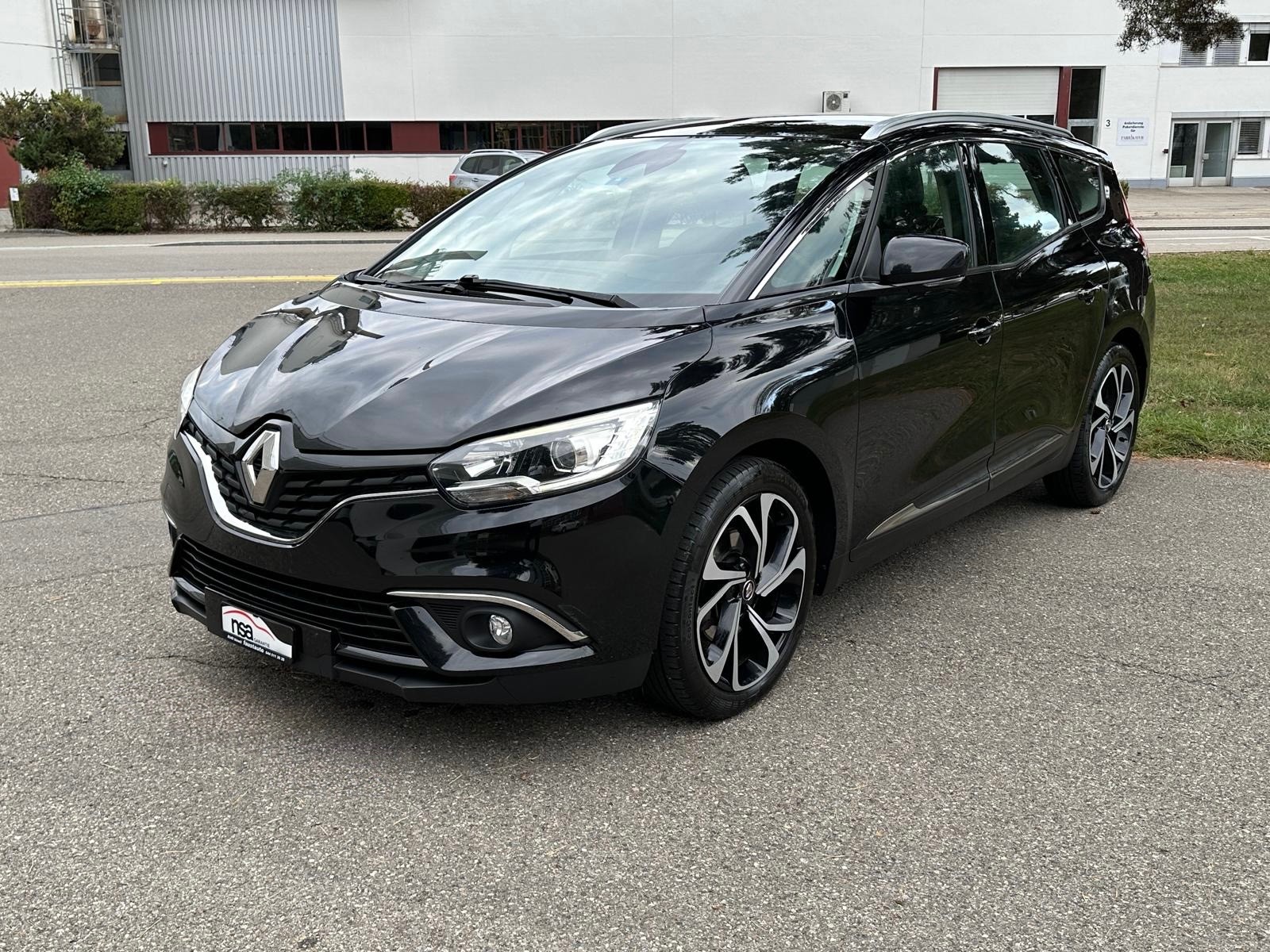 RENAULT Grand Scénic 1.5 dCi Zen-image-1