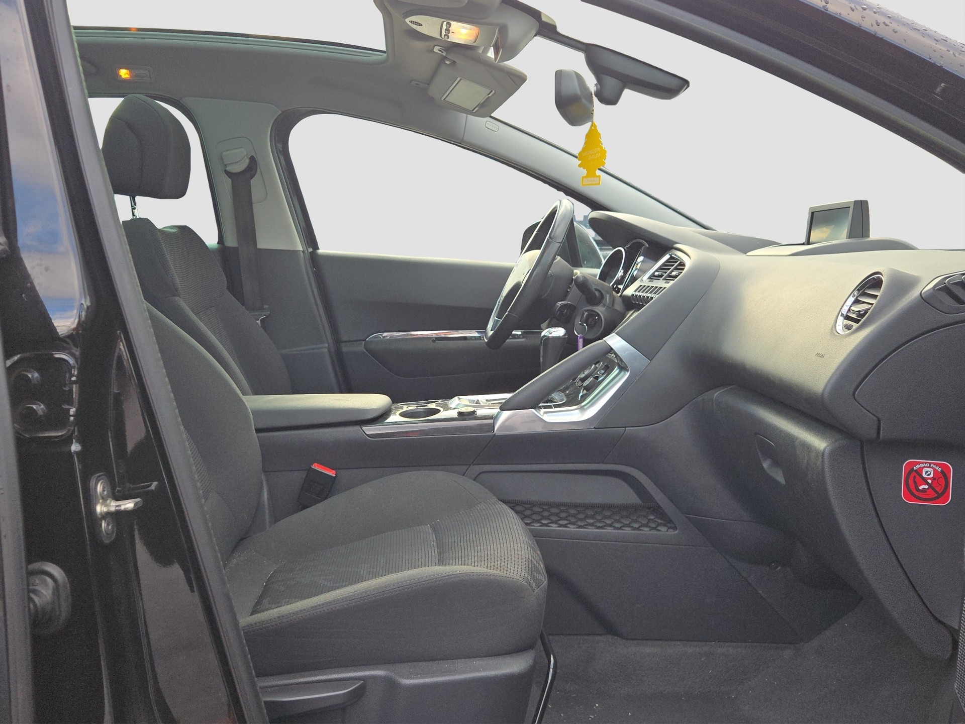 PEUGEOT 3008 1.6 16V T Online Tiptronic-image-15
