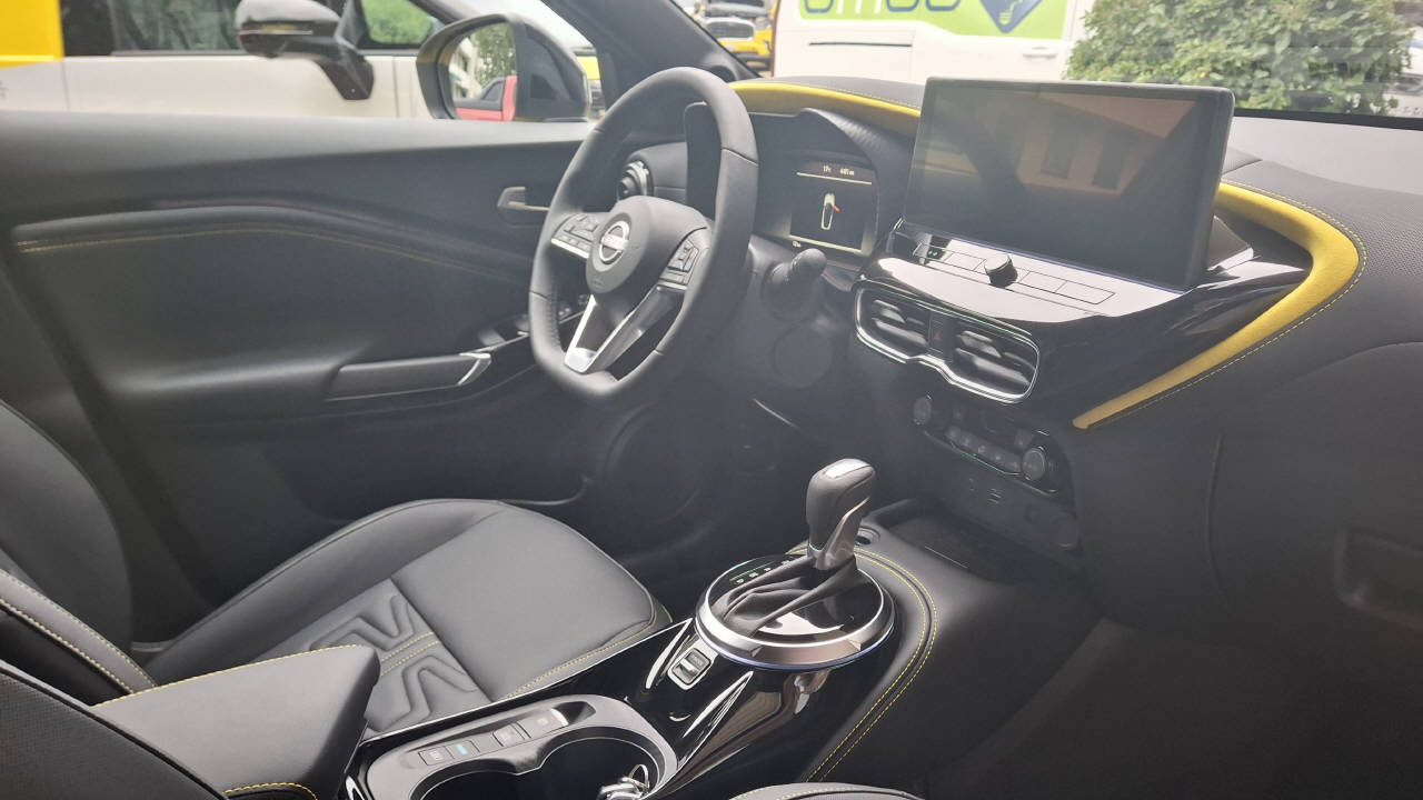 NISSAN Juke 1.6 Hybrid N-Sport-image-6