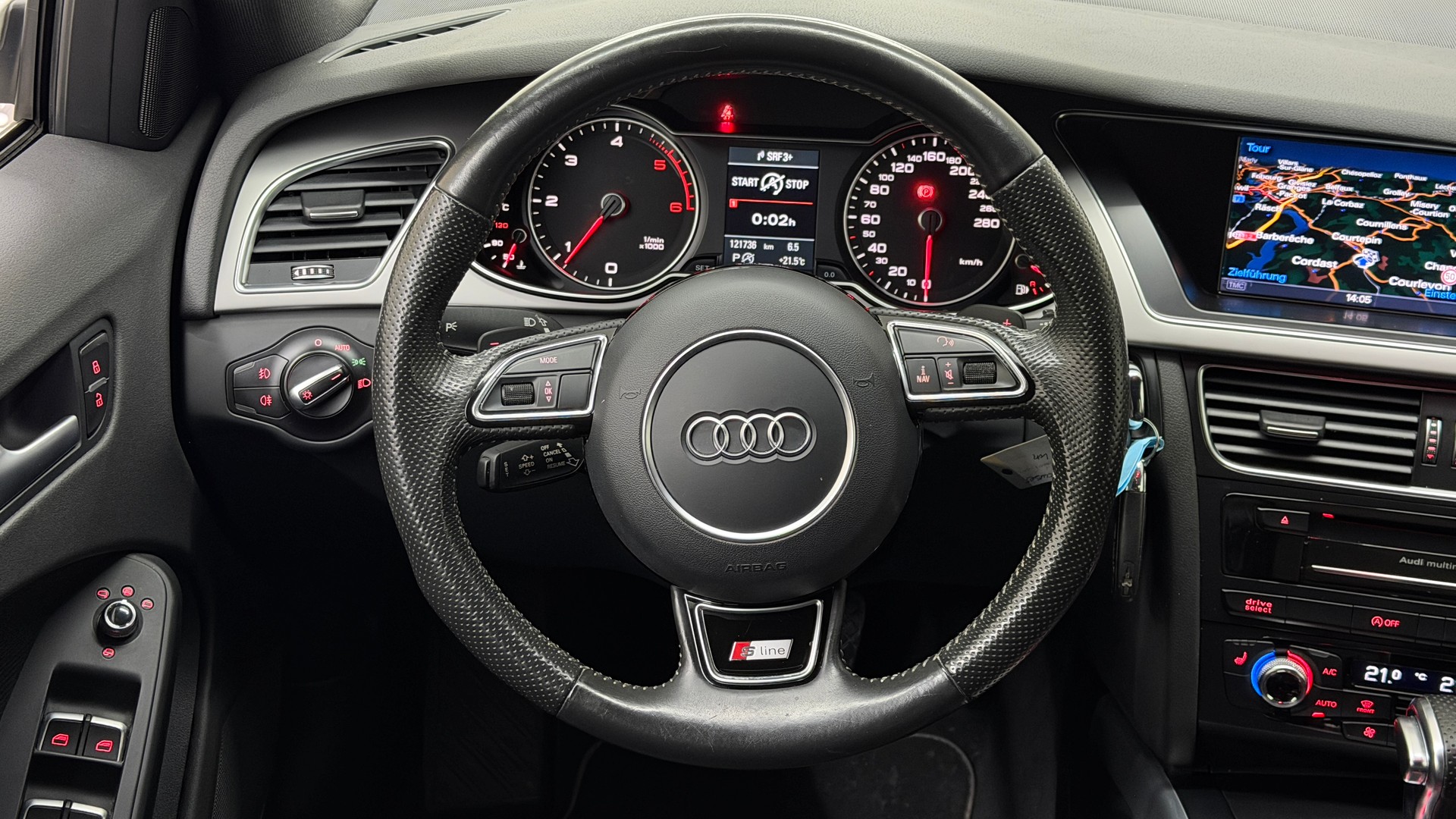 AUDI A4 Avant 2.0 TDI quattro S-tronic-image-8