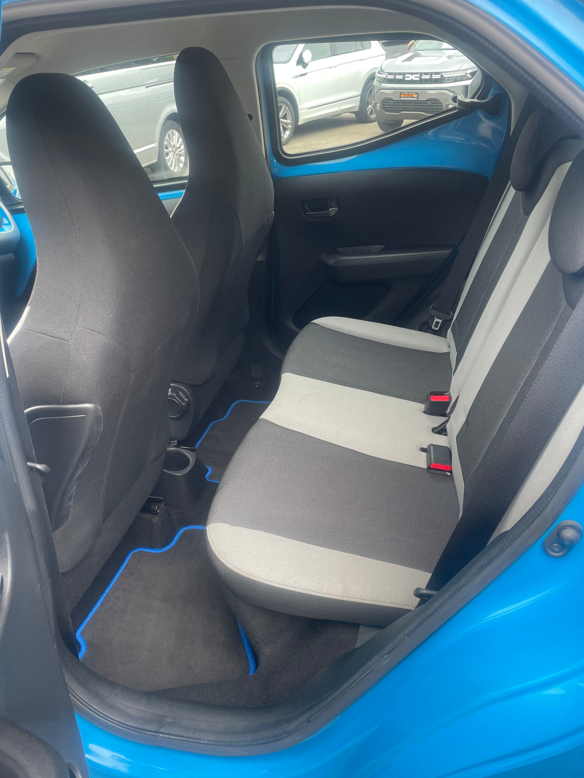 TOYOTA Aygo 1.2 VVT-i Trend-image-8