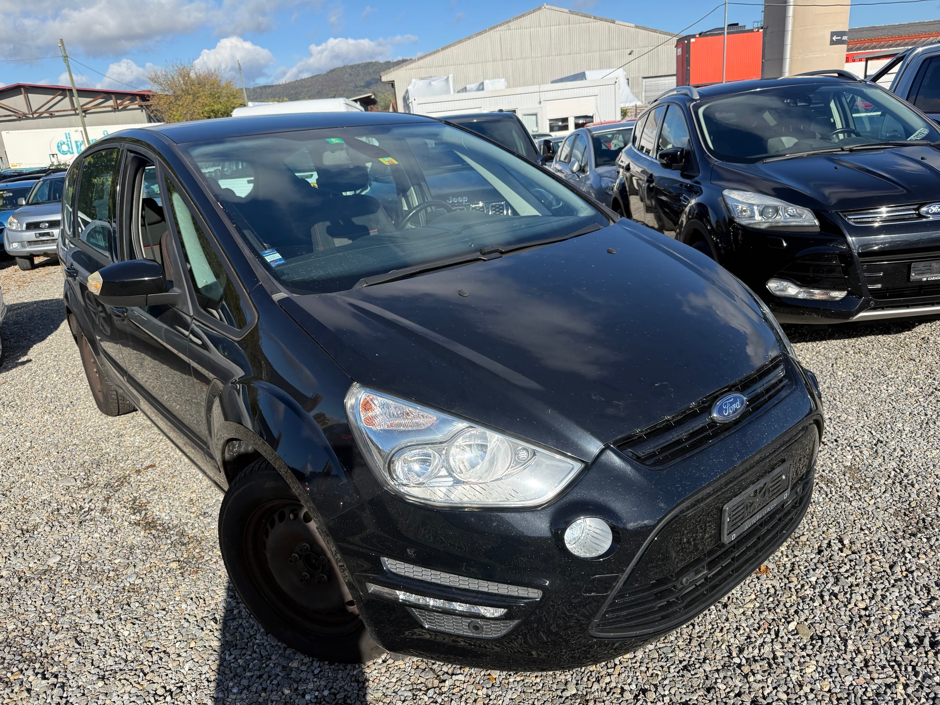 FORD S-MAX-image-0