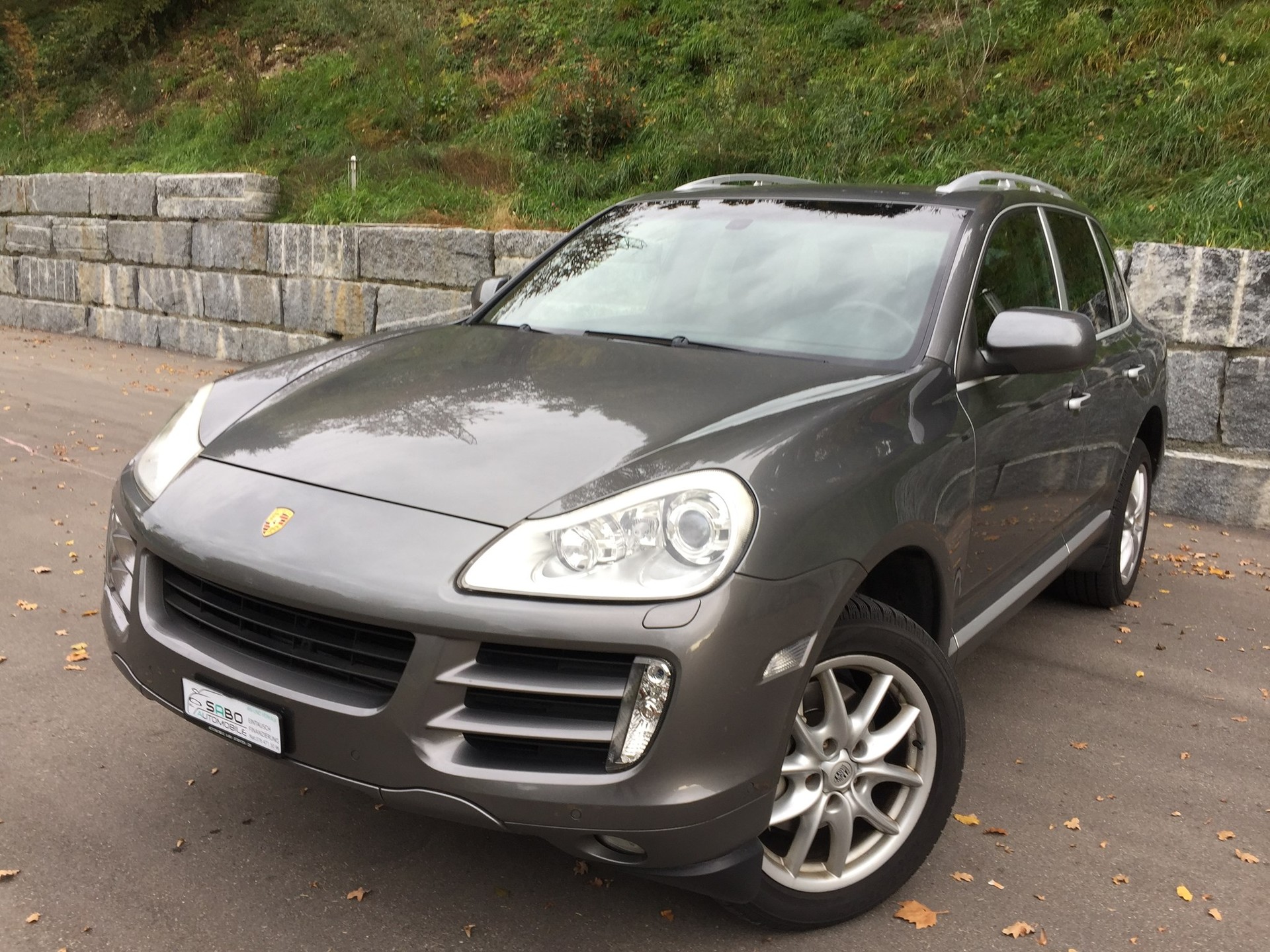 PORSCHE Cayenne S-image-0