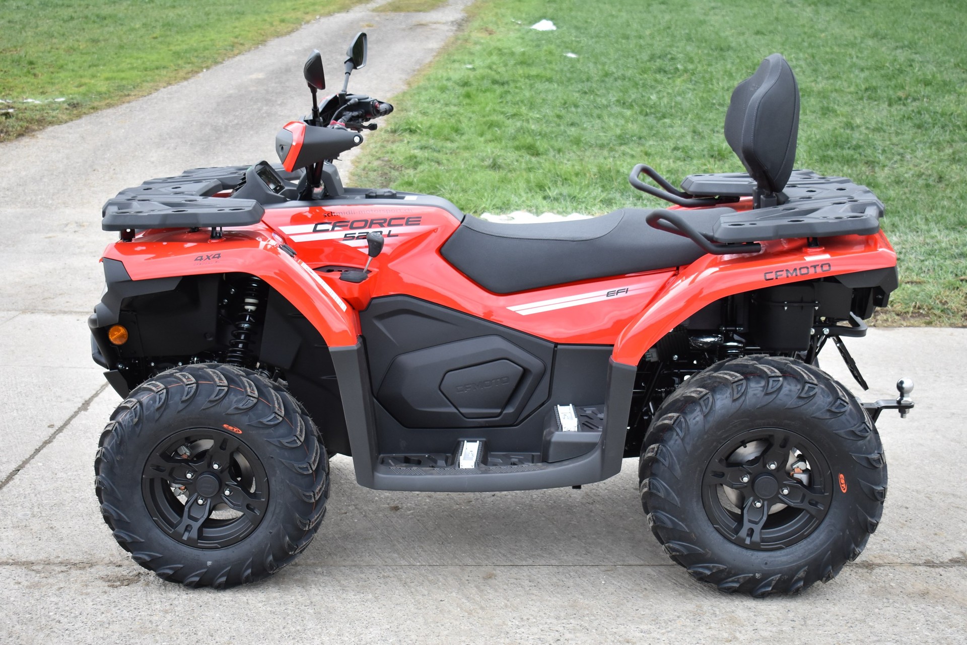 CF MOTO CFORCE 520 DLX 4x4-showroom-element-3