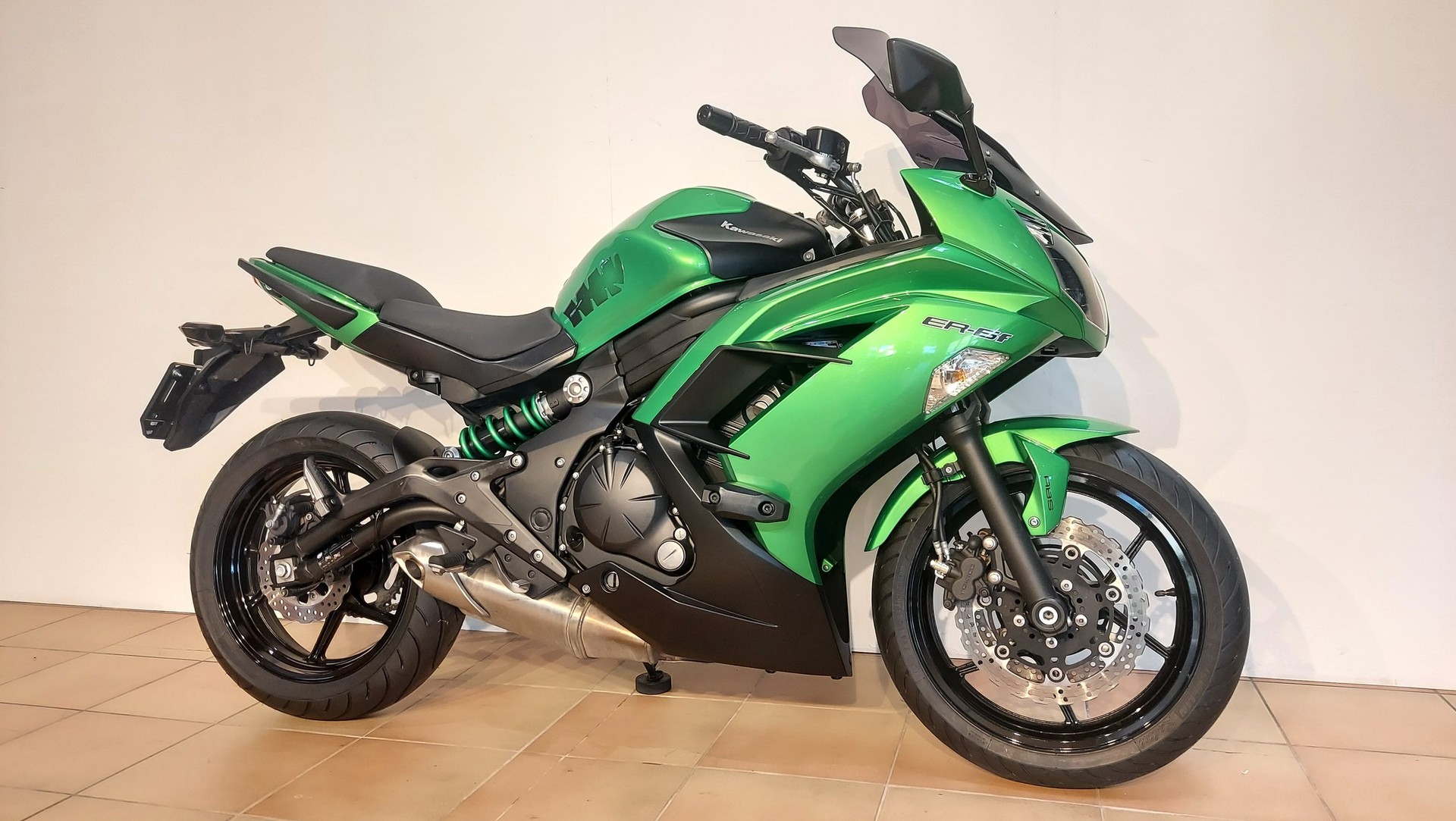 KAWASAKI ER-6 f ABS-showroom-element-2