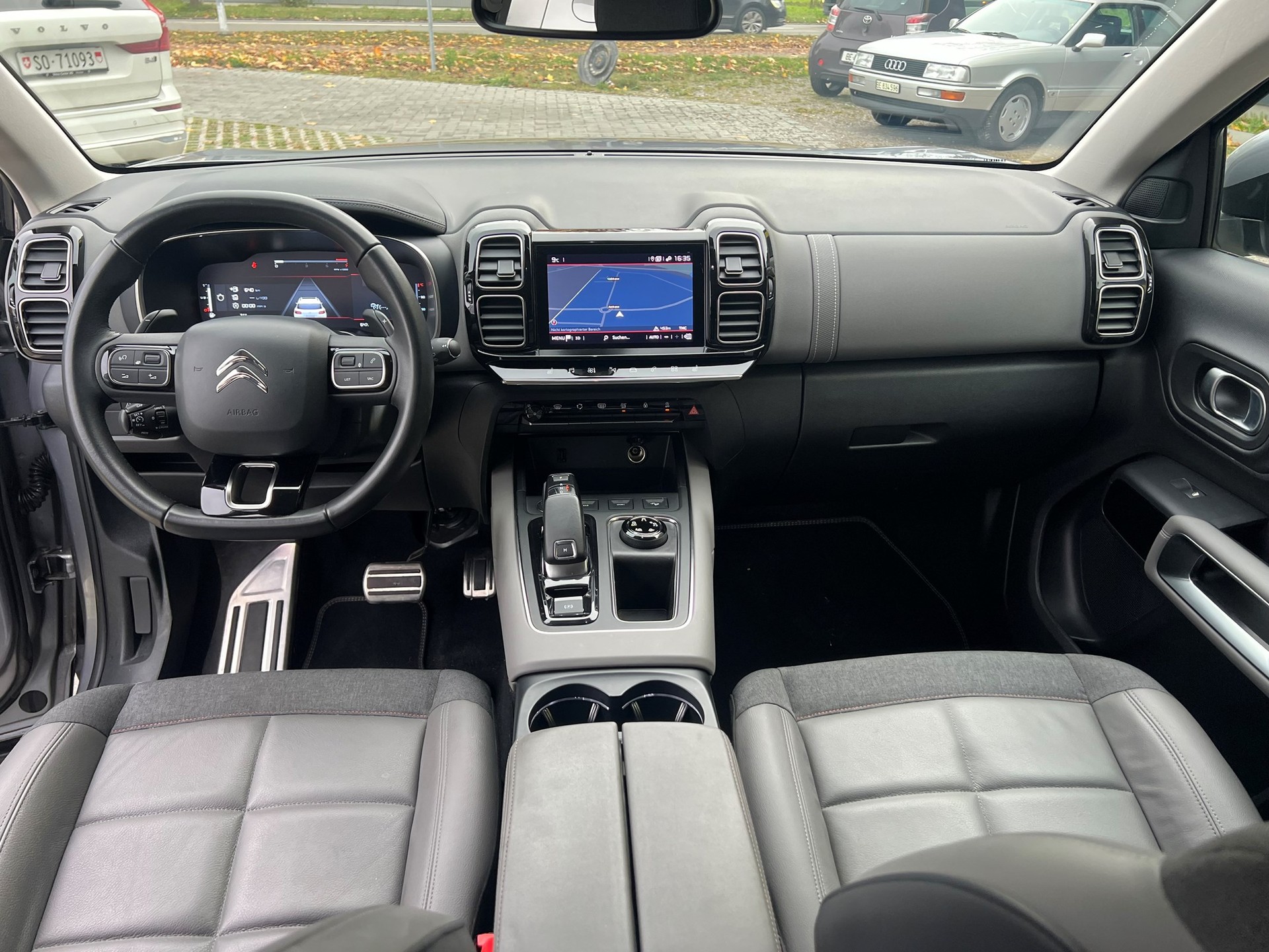 CITROEN C5 Aircross 1.5 BlueHD Shine EAT8-image-8