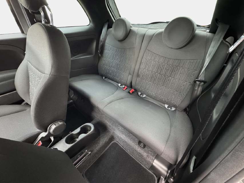 FIAT 500 1.0/70 Hybrid Swiss Edition-image-10