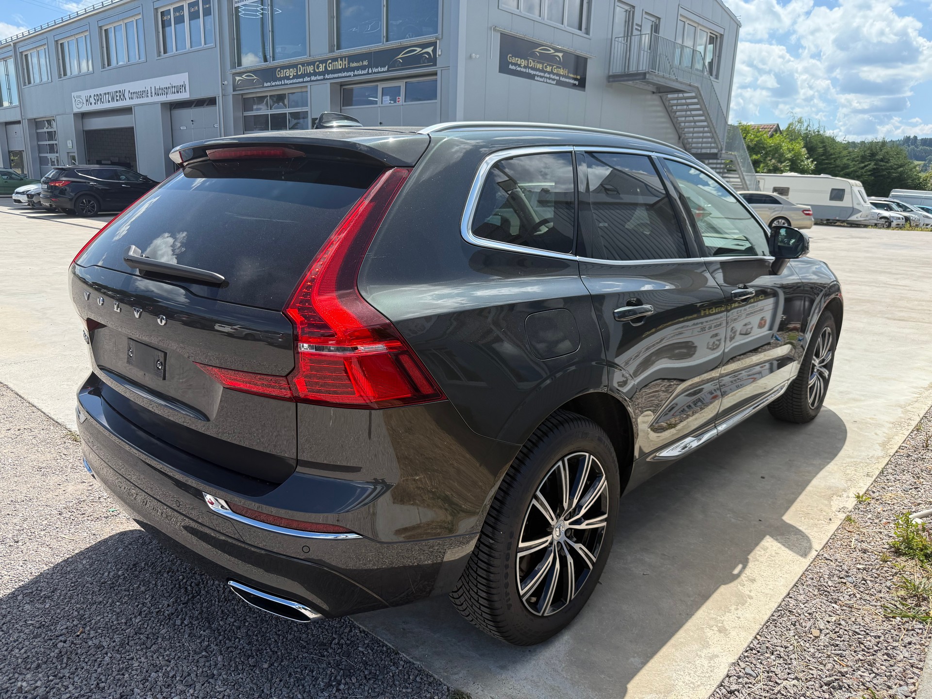 VOLVO XC60 B4 Diesel Mild Hybrid AWD R-Design Geartronic-showroom-element-3