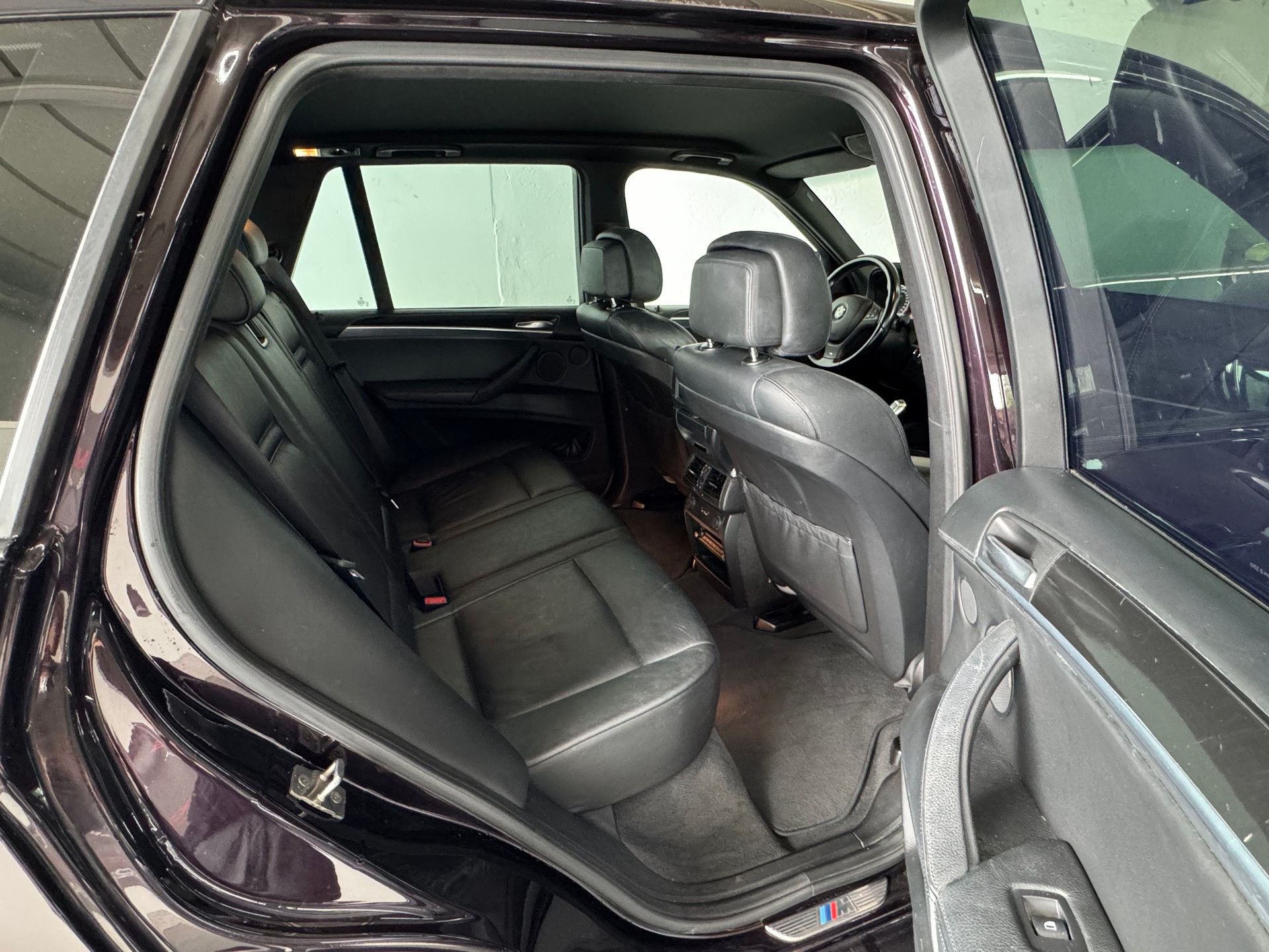 BMW X5M-image-21