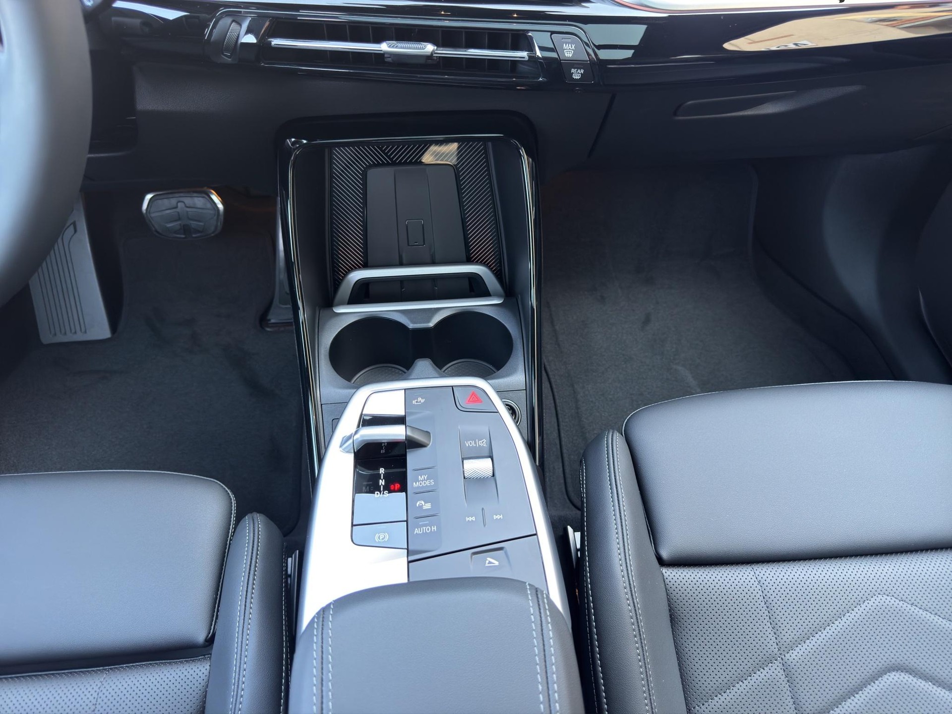 BMW 223d xDrive Active Tourer M Sport-image-16