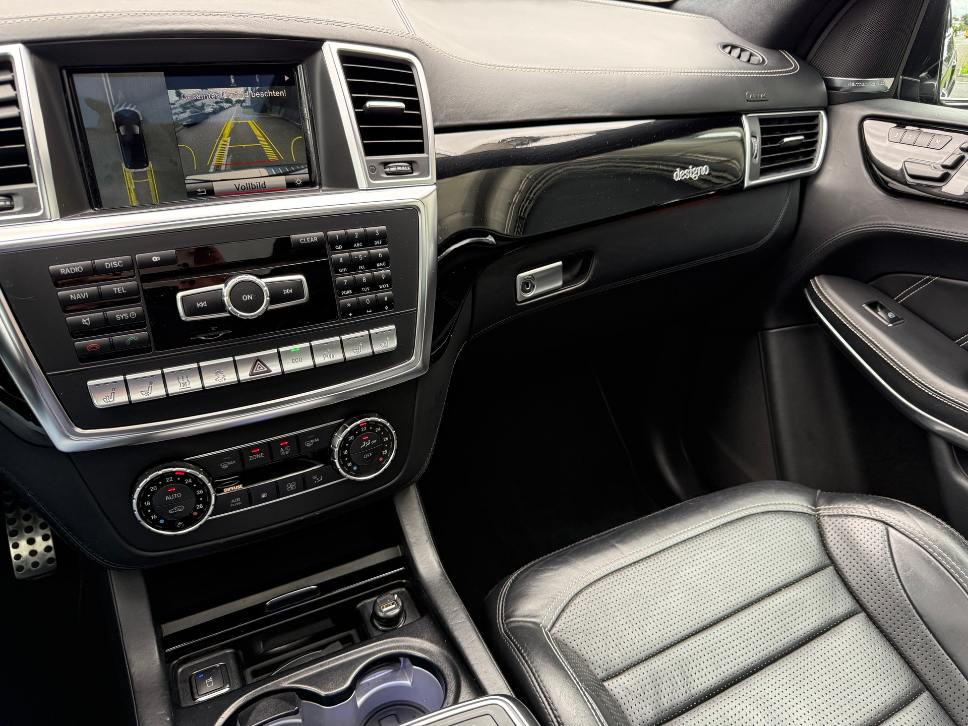 MERCEDES-BENZ GL 63 AMG 4Matic inkl. Garantie! MFK frisch!-image-9