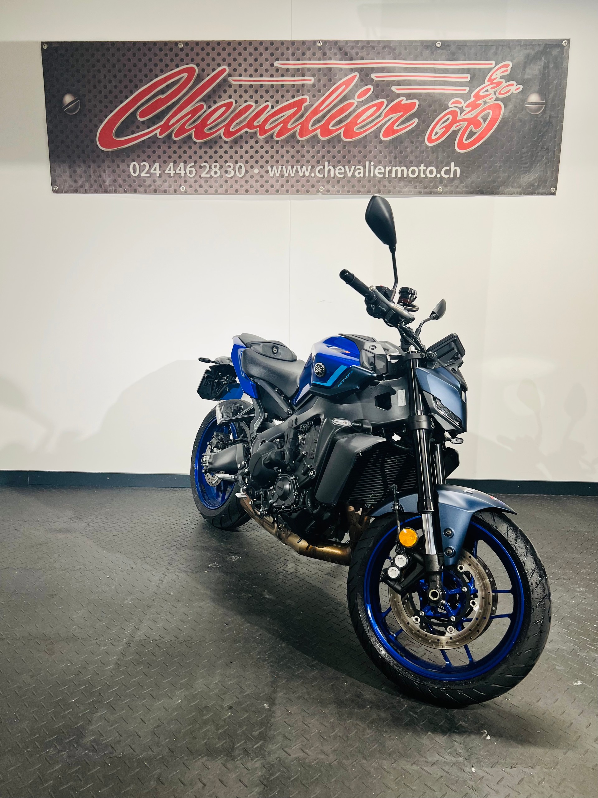 YAMAHA MT-09 Y-AMT-image-1