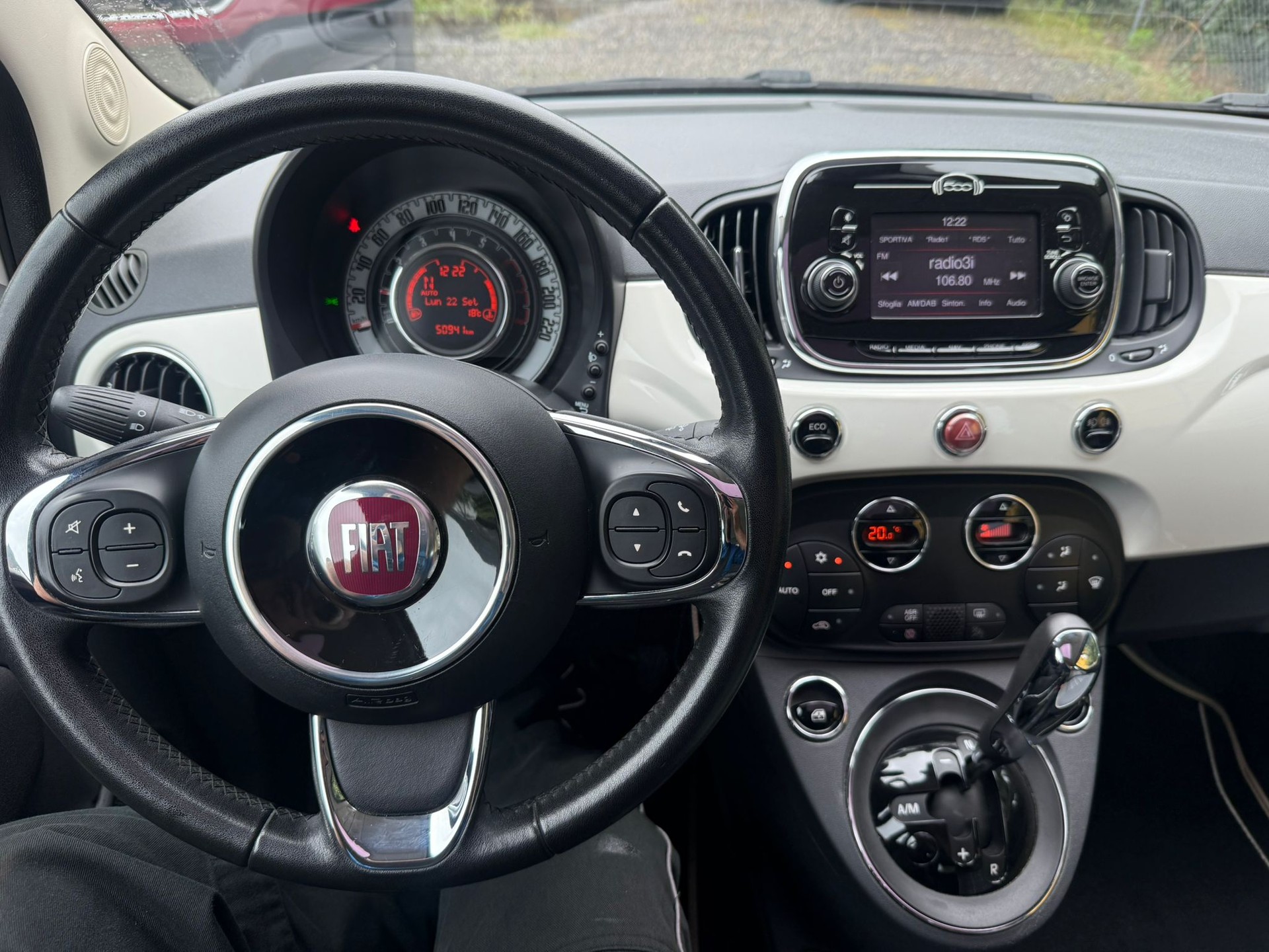 FIAT 500 0.9 Twinair Lounge Dualogic-image-8