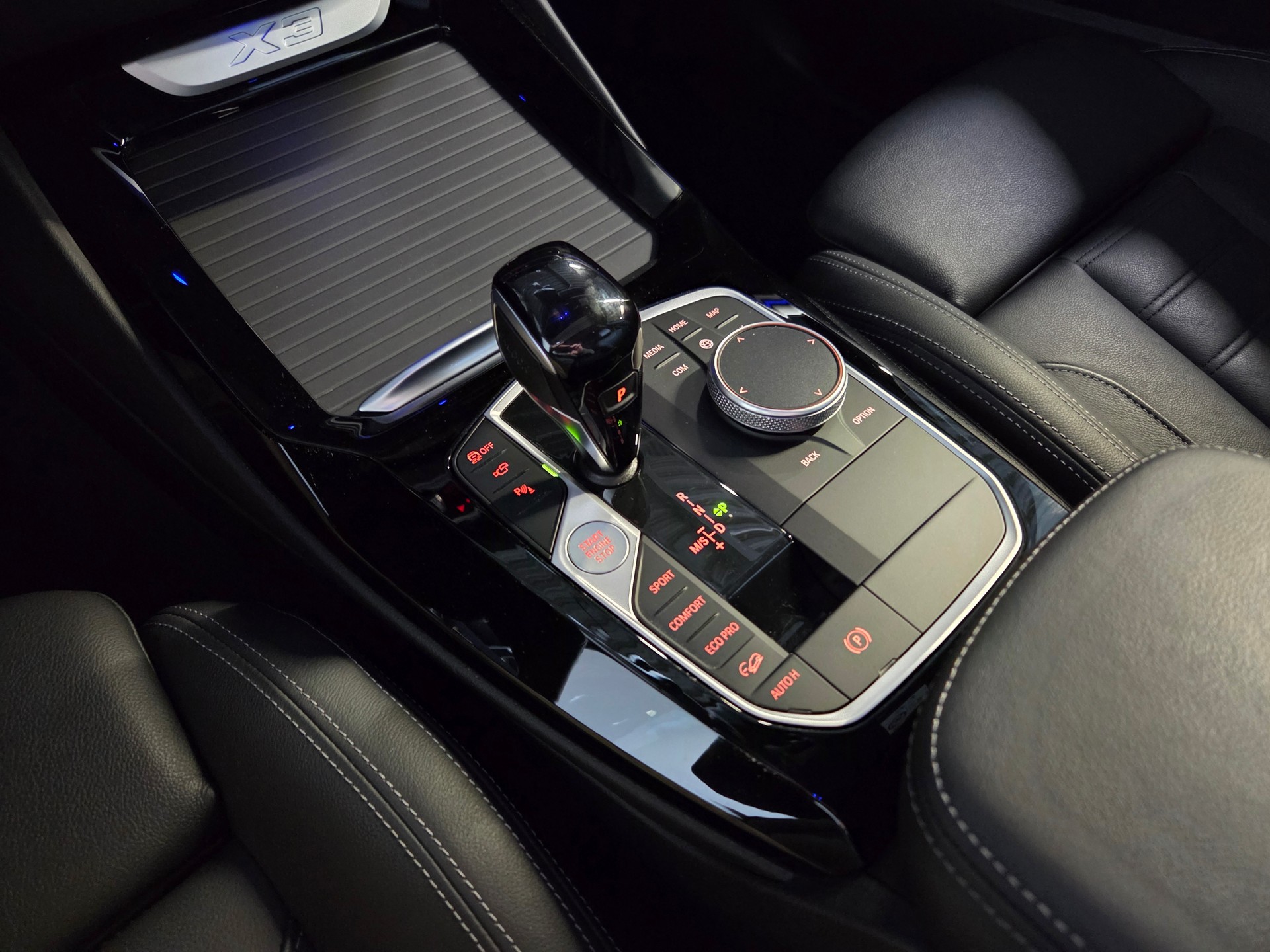 BMW X3 30i M-Sportpaket xDrive-image-15