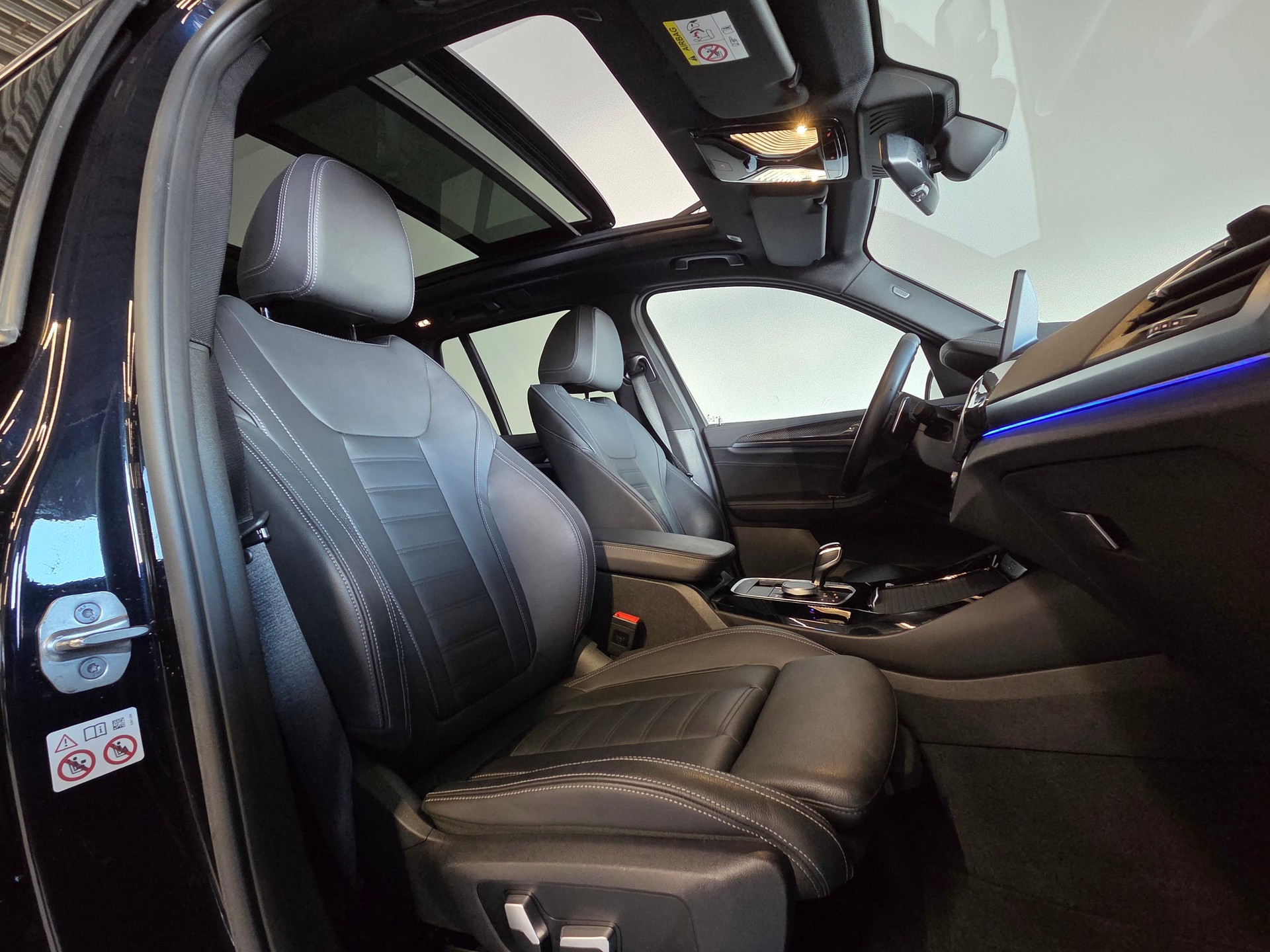 BMW X3 30i M-Sportpaket xDrive-showroom-element-3