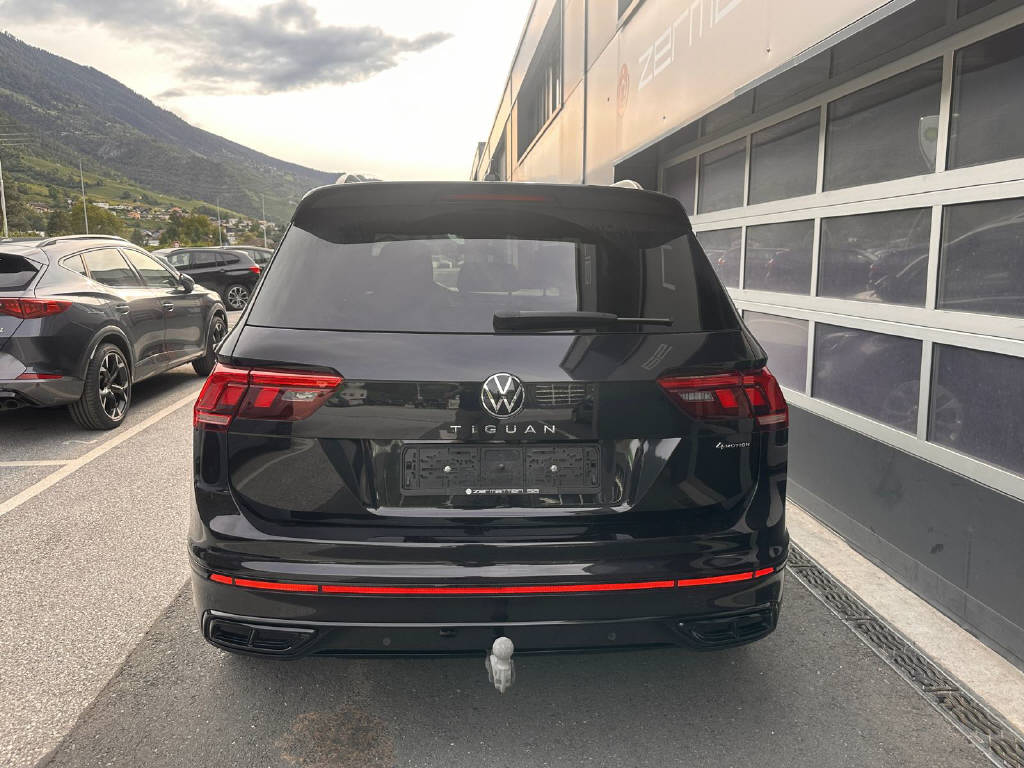 VW Tiguan 2.0 TSI R-Line DSG-image-3