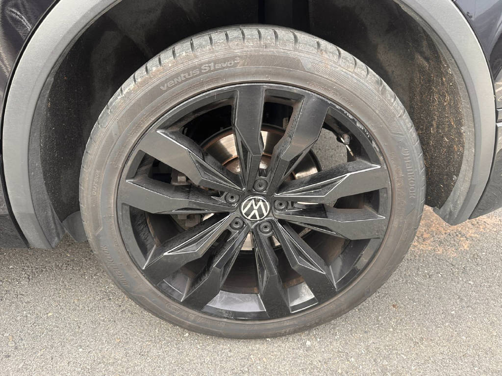 VW Tiguan 2.0 TSI R-Line DSG-image-9