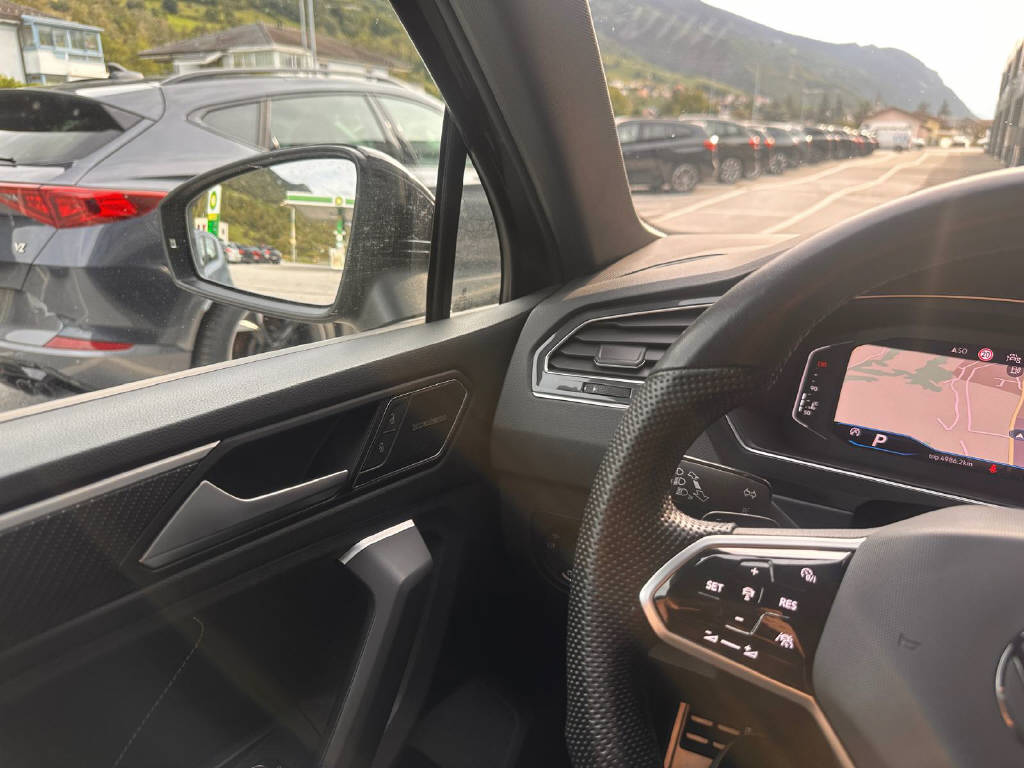 VW Tiguan 2.0 TSI R-Line DSG-image-10