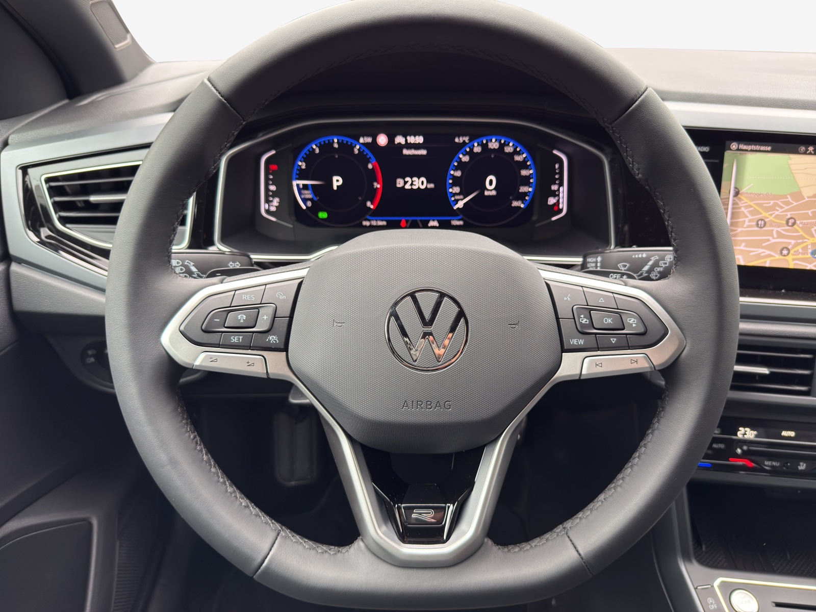 VW Polo 1.0 TSI R-Line DSG-image-9