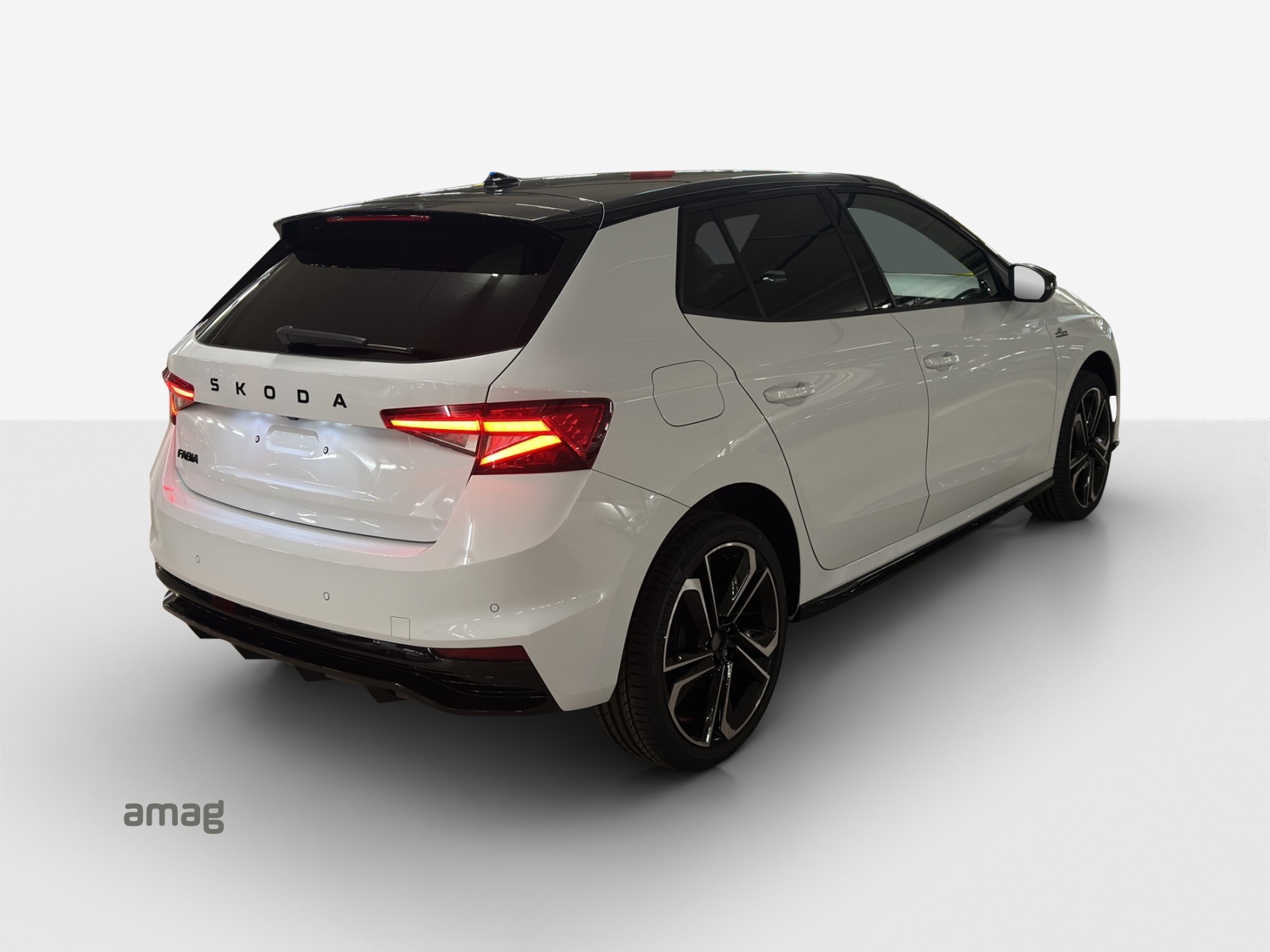 SKODA Fabia 1.0 TSI Monte Carlo DSG-image-4