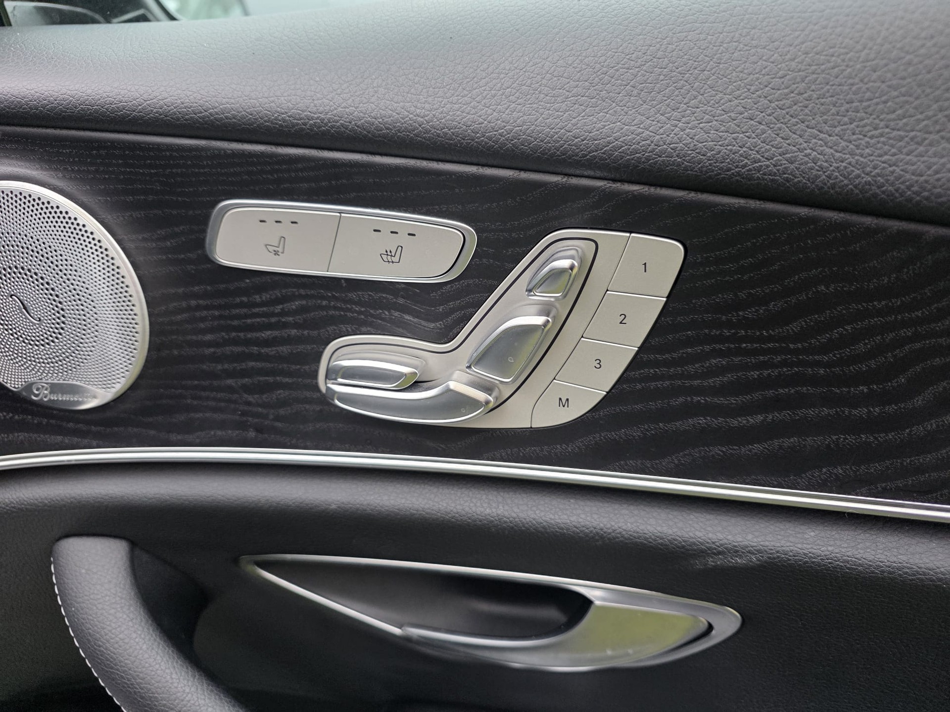 MERCEDES-BENZ E 400 d 4Matic 9G-Tronic-image-11