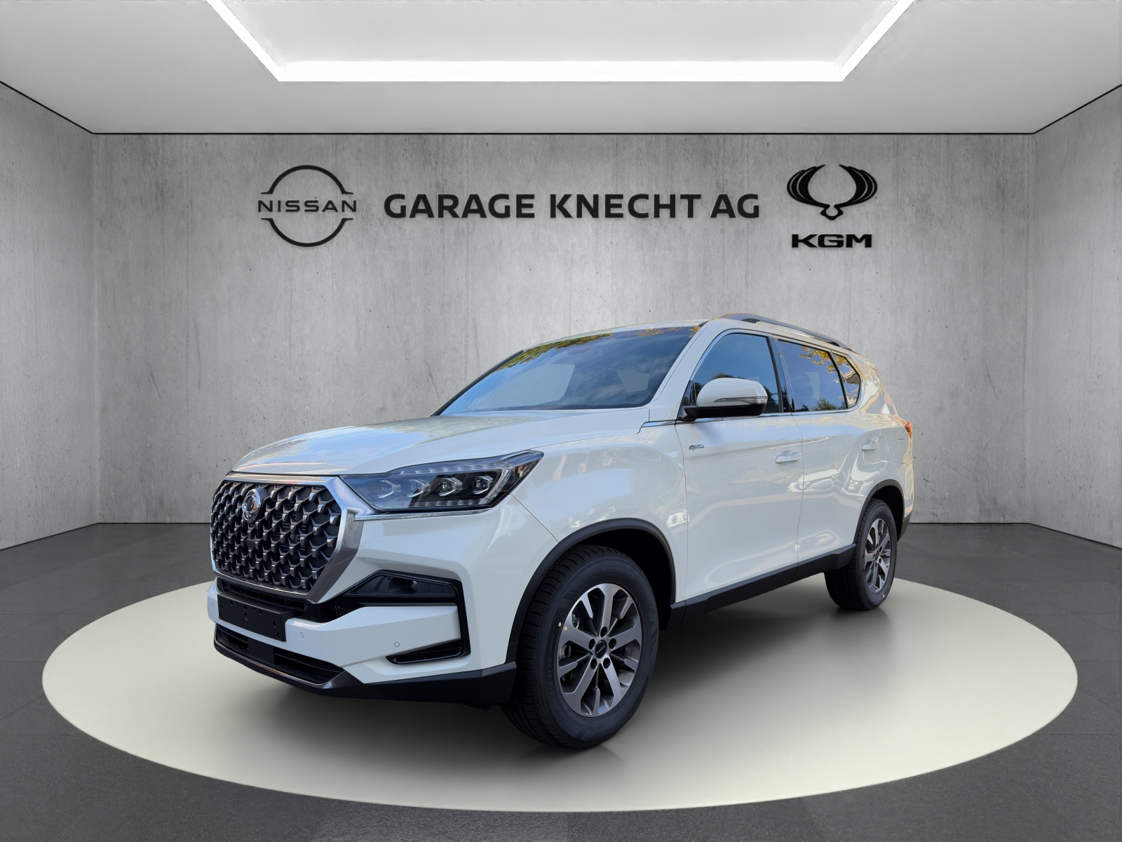 KGM-SsangYong Rexton RX 2.2 TD Platinum-showroom-element-3