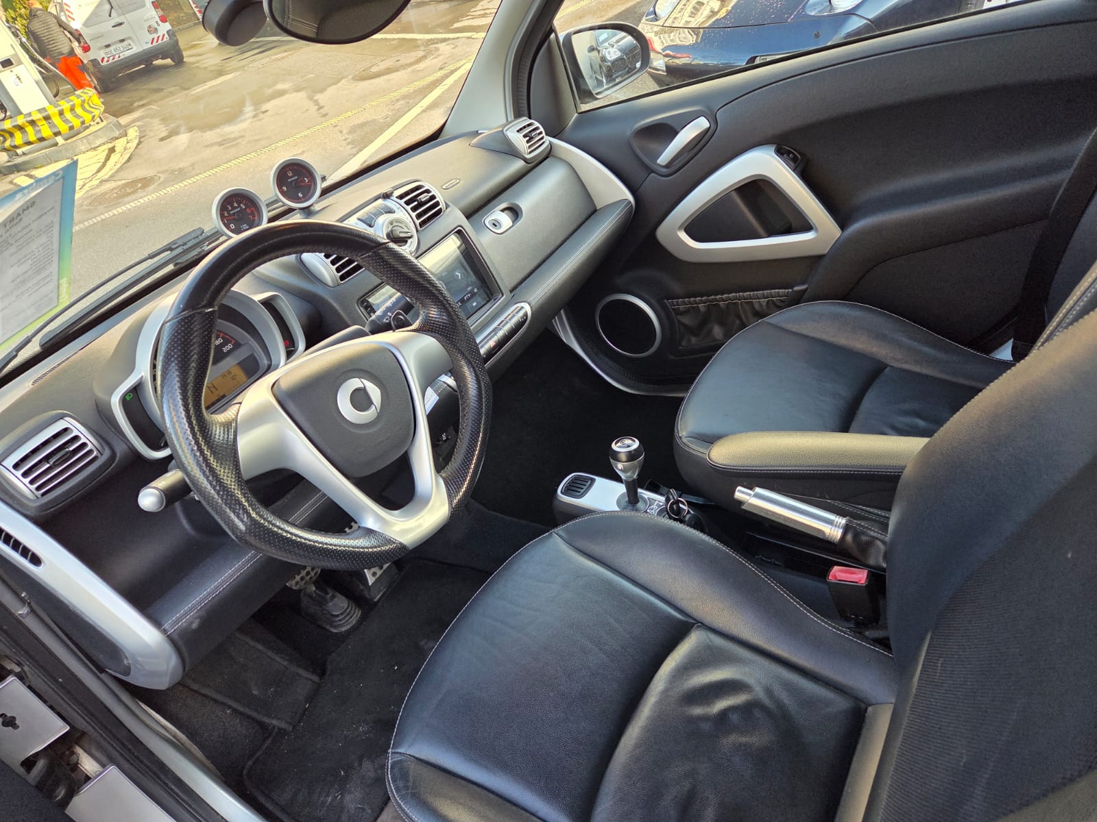 SMART fortwo Brabus softouch-image-5