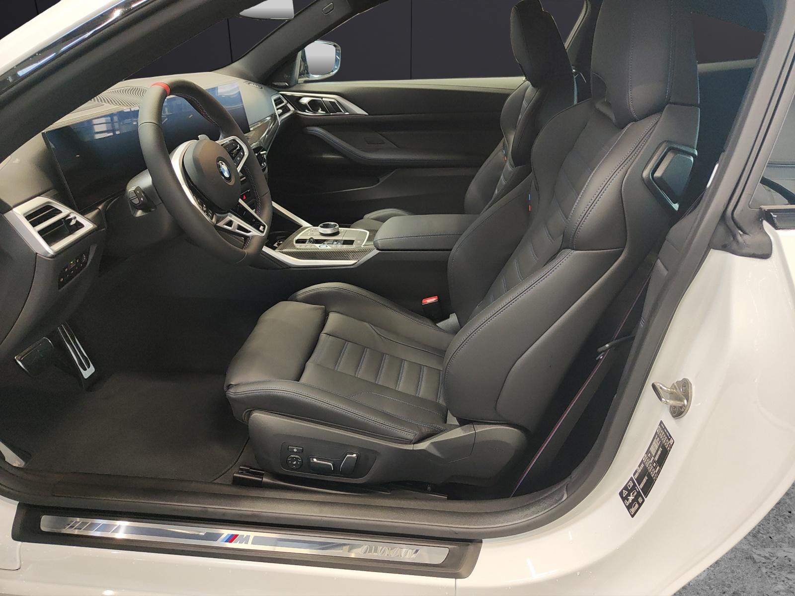 BMW M440i xDrive Coupé-image-1