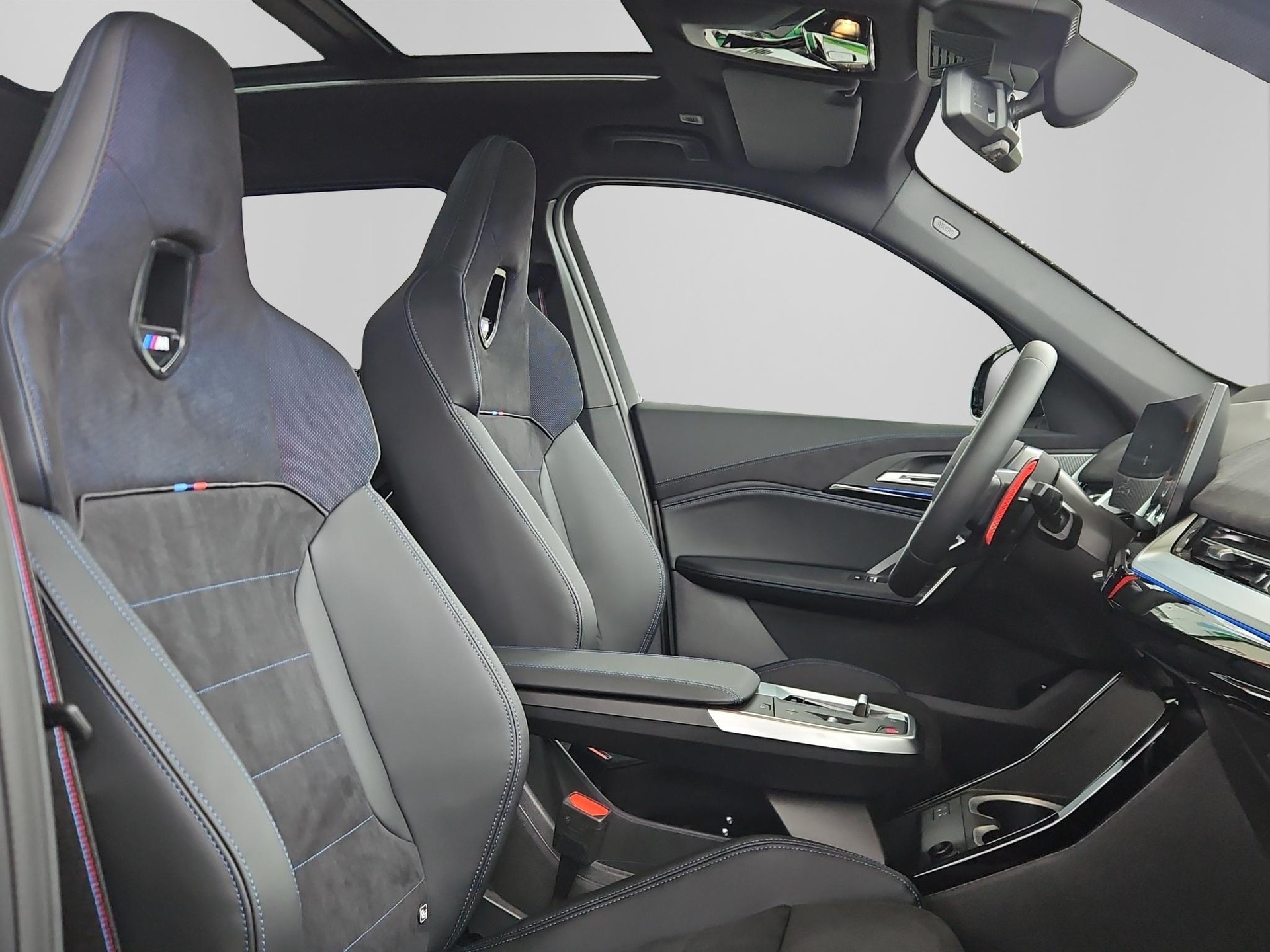 BMW X1 M35i-image-15