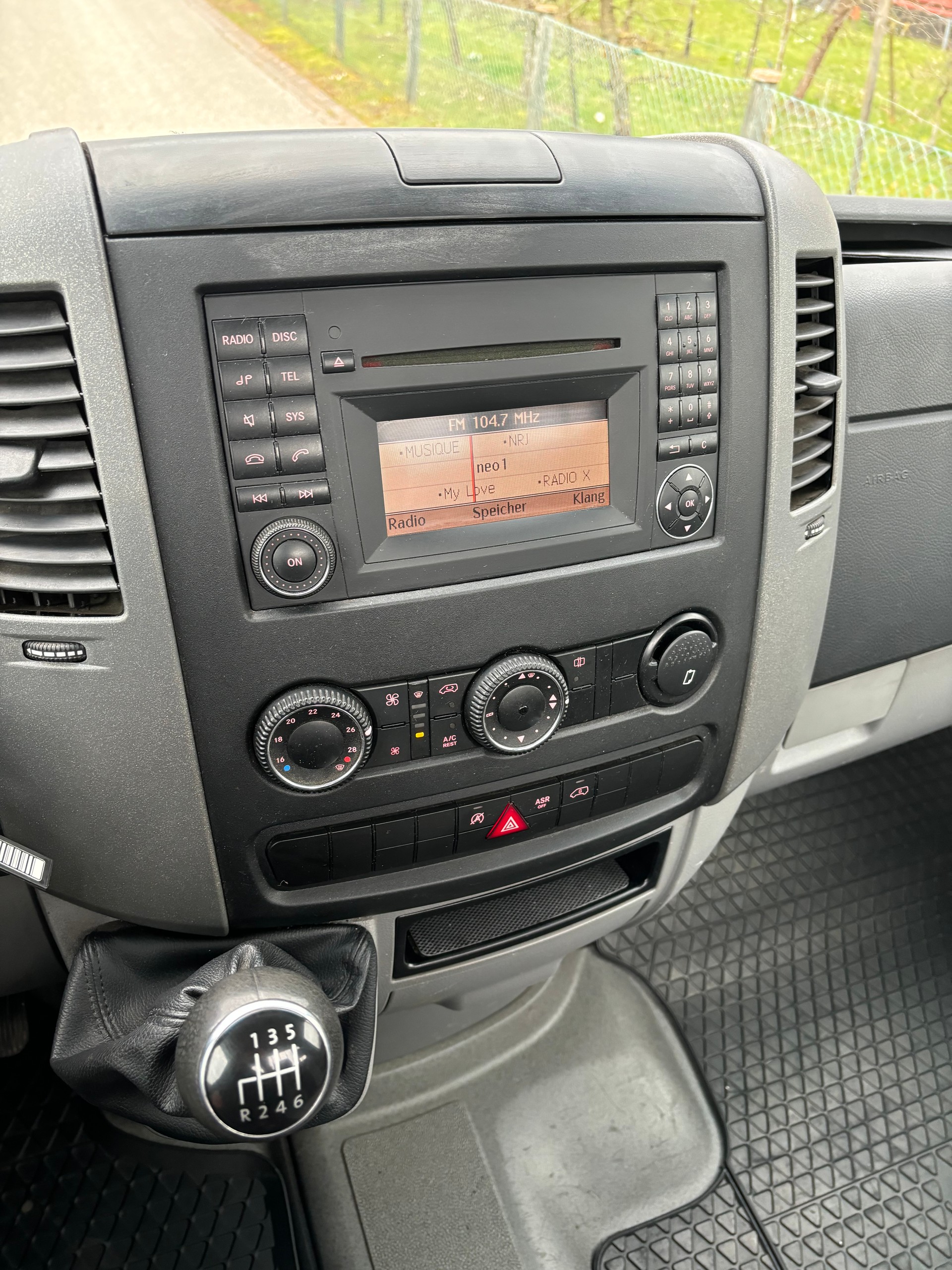 VW Crafter 50 2.0 BiTDI CR-image-9