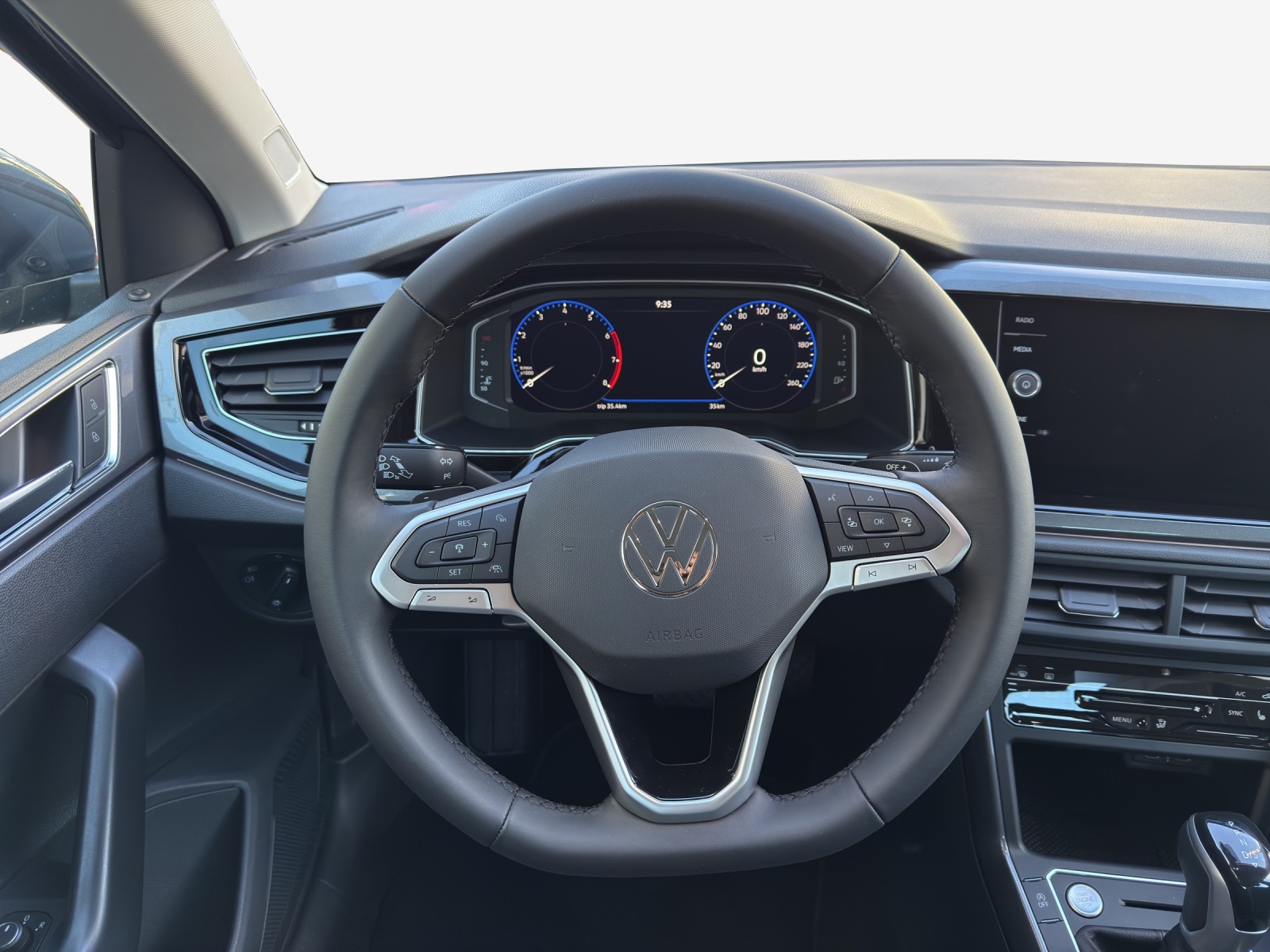 VW Polo 1.0 TSI Style Edition 50 DSG-image-9