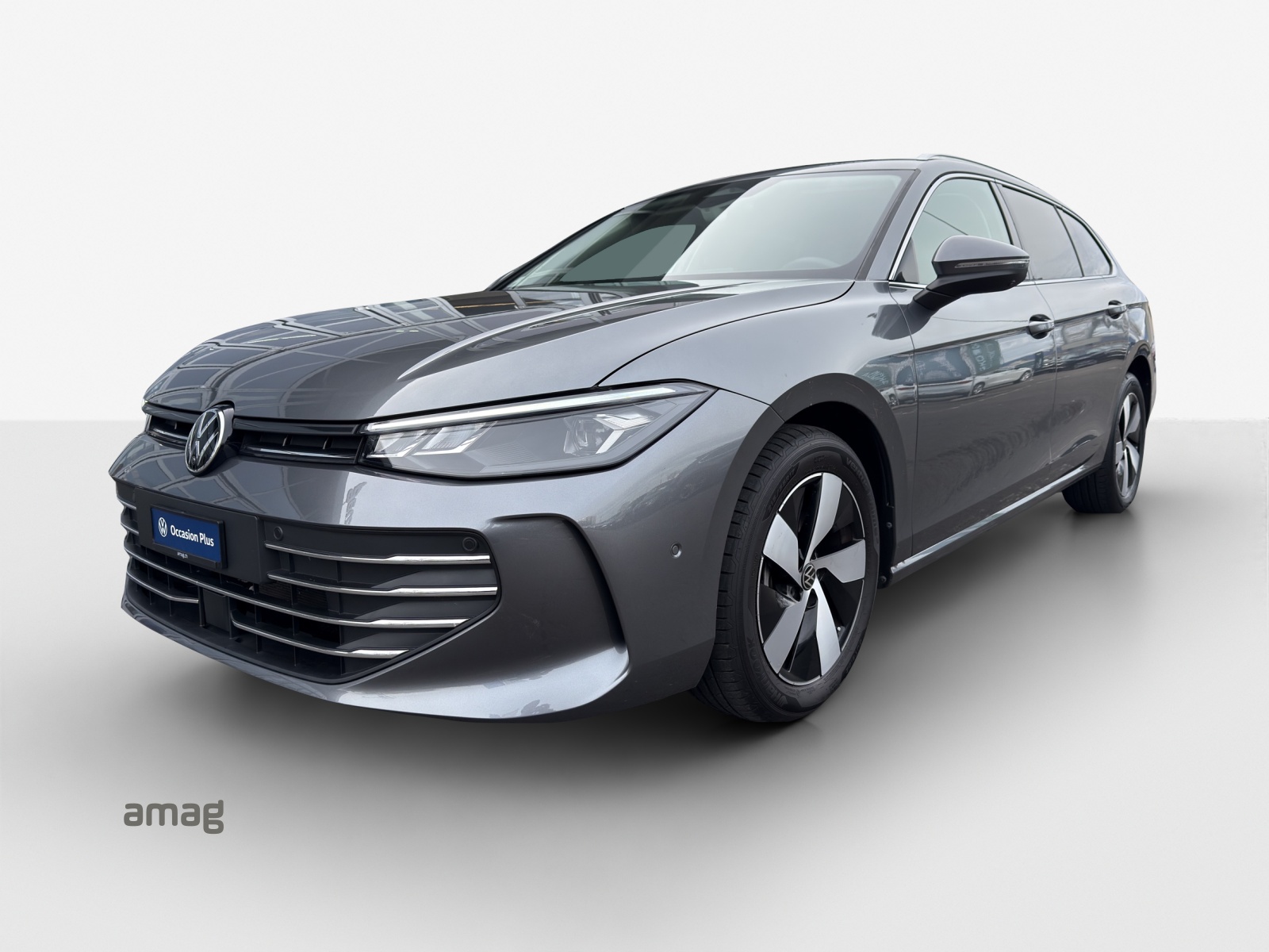 VW Passat Variant 2.0 TDI evo Business 4 Motion DSG-image-0