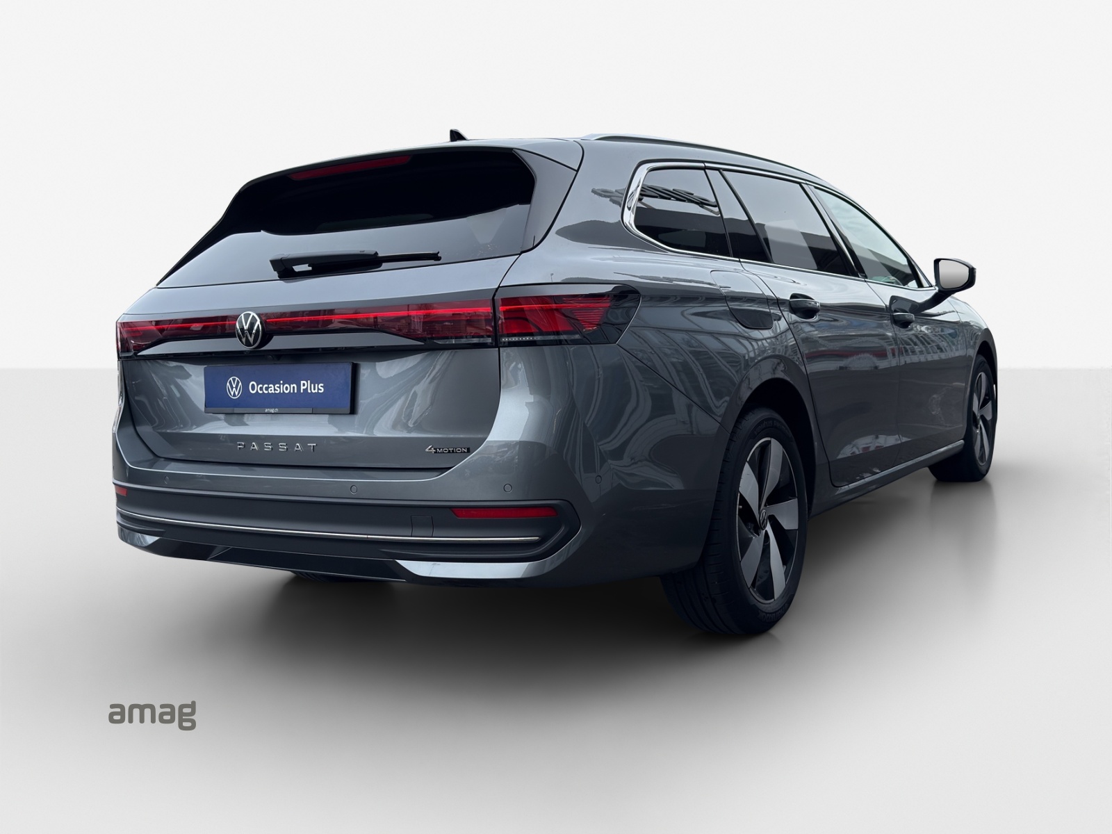 VW Passat Variant 2.0 TDI evo Business 4 Motion DSG-image-4