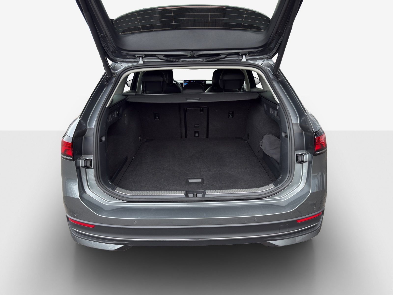 VW Passat Variant 2.0 TDI evo Business 4 Motion DSG-image-12