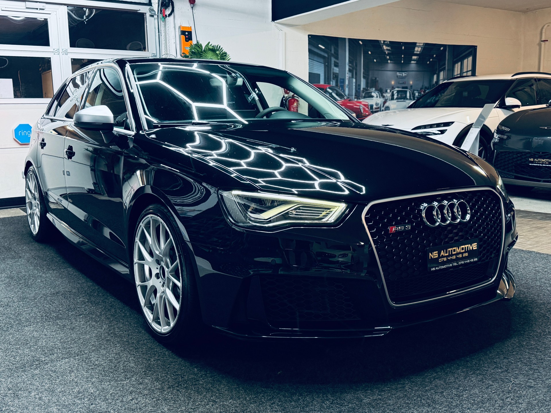 AUDI RS3 2.5 TSI quattro S-tronic *Oettinger Tuning 430PS*-showroom-element-2