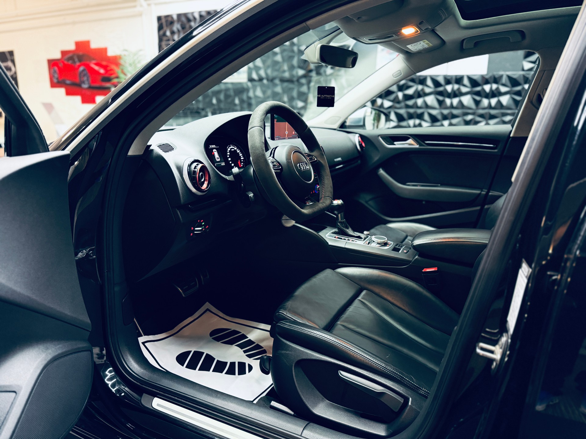AUDI RS3 2.5 TSI quattro S-tronic *Oettinger Tuning 430PS*-image-14