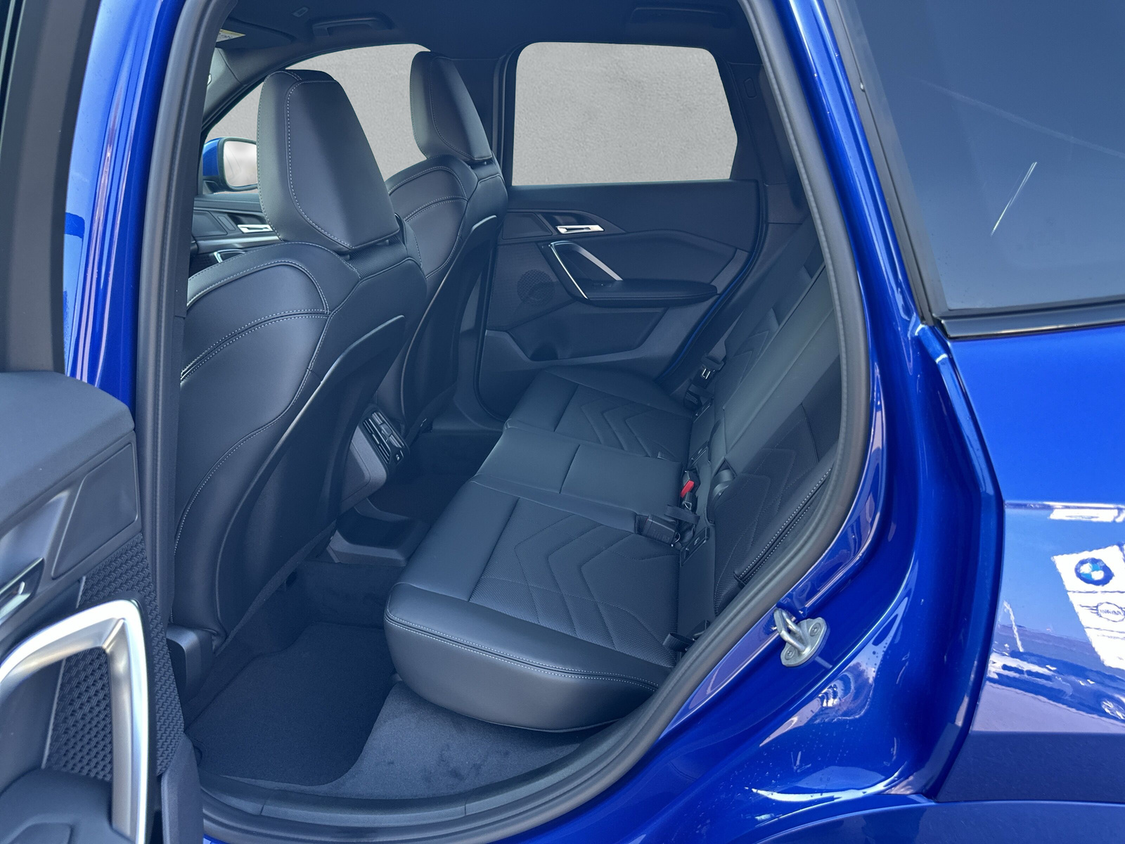 BMW X1 xDrive 18d 48V M Sport-image-11