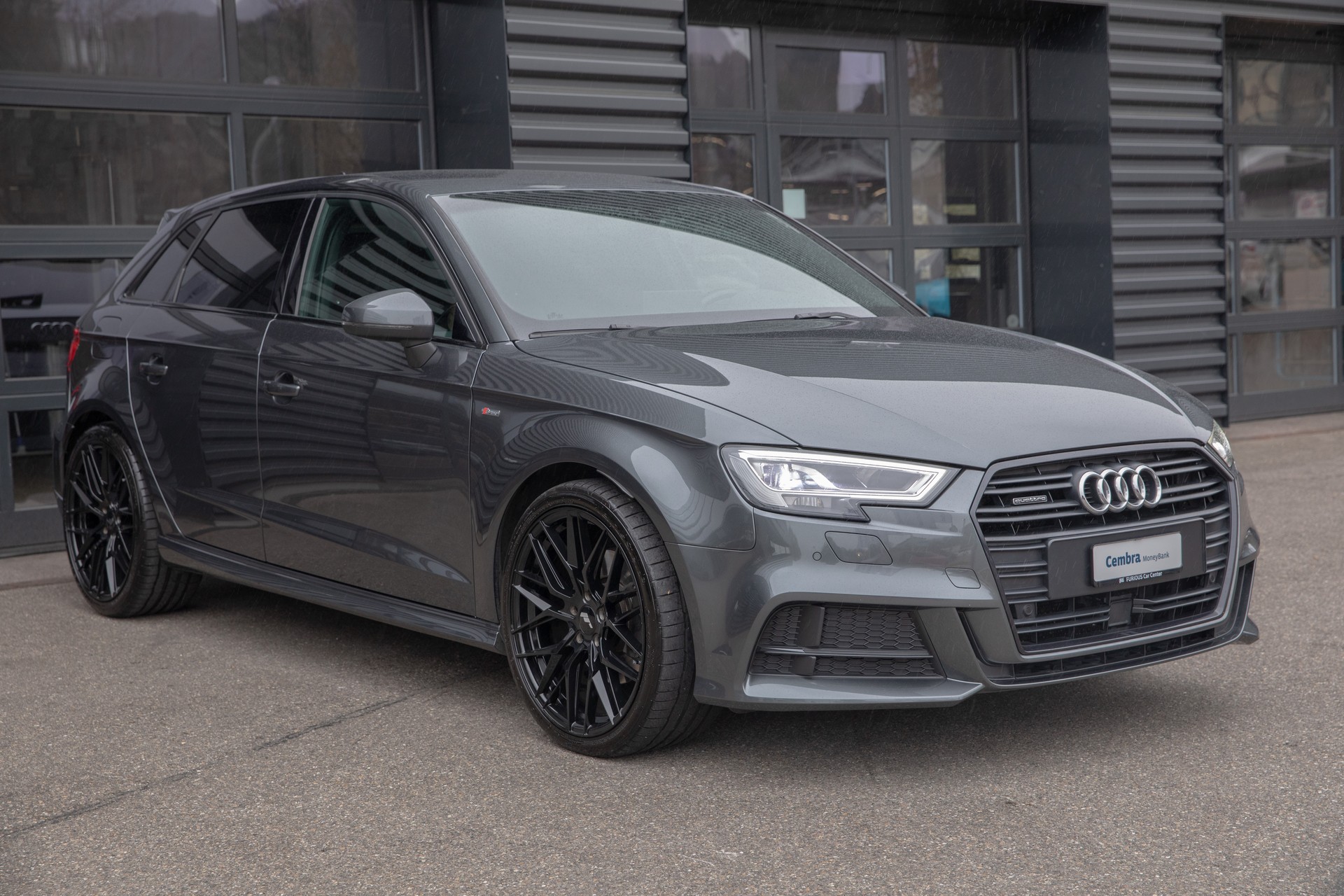 AUDI A3 Sportback 40 TFSI Sport quattro S-tronic-image-2