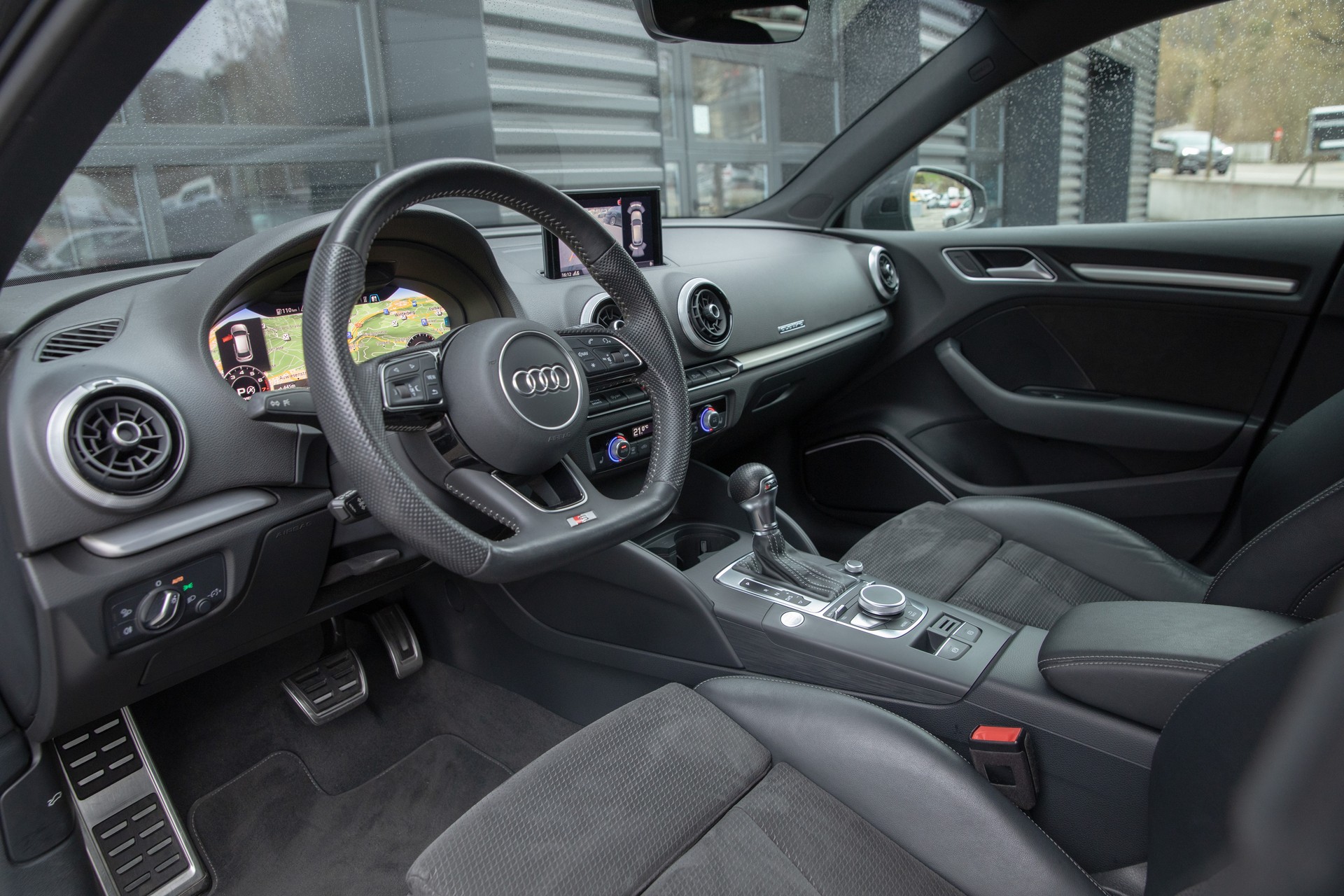 AUDI A3 Sportback 40 TFSI Sport quattro S-tronic-image-7