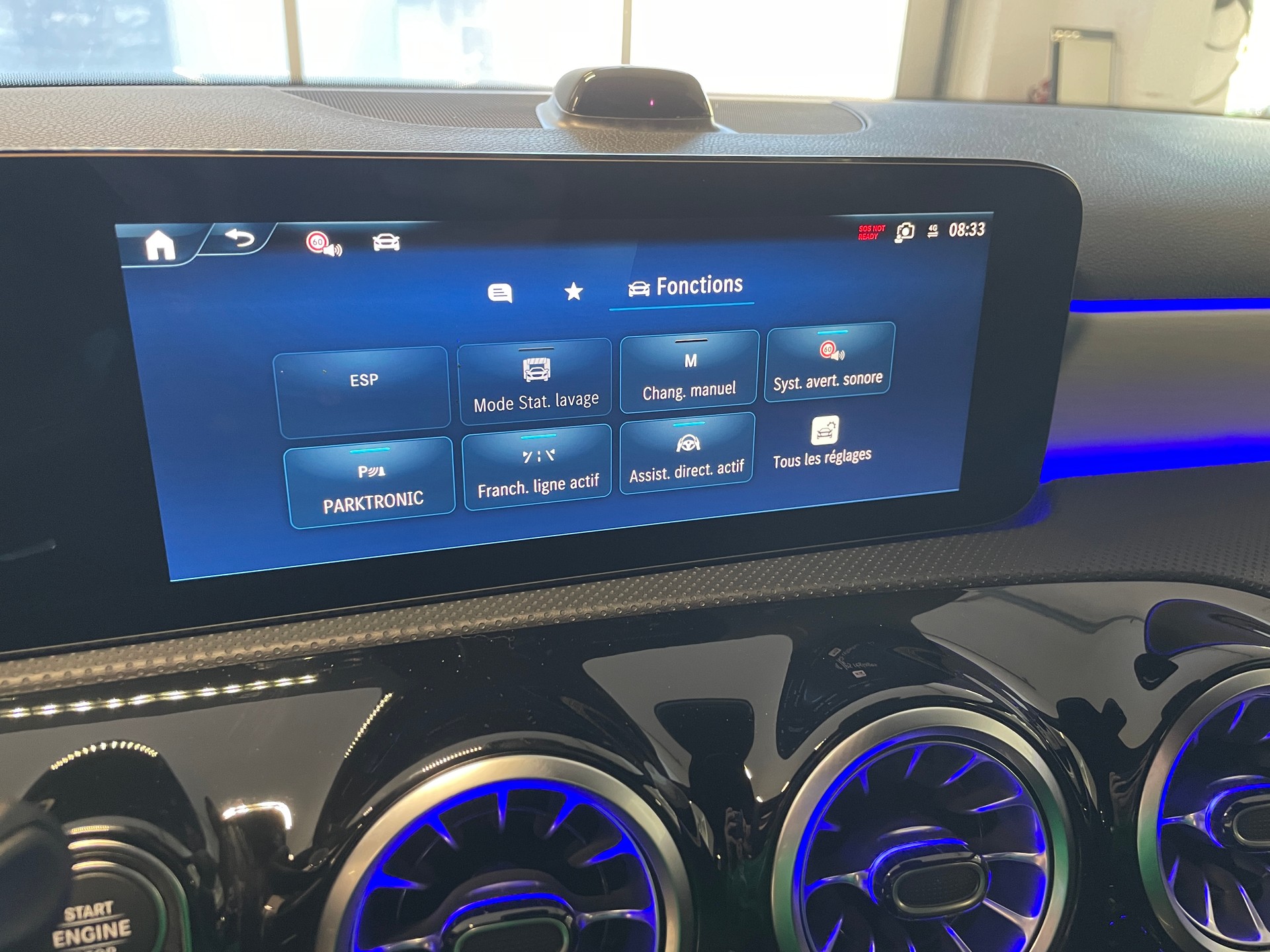 MERCEDES-BENZ A 200 Night Star 7G-DCT-image-15