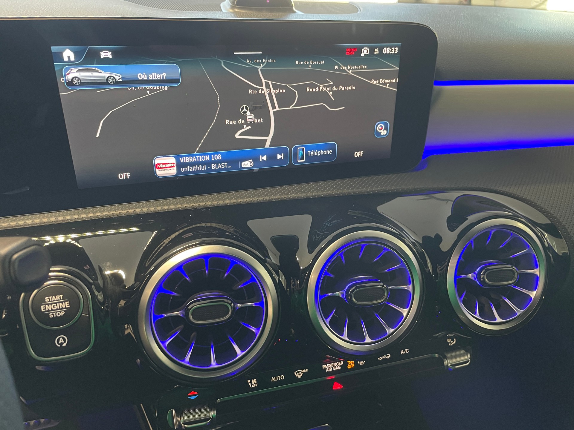 MERCEDES-BENZ A 200 Night Star 7G-DCT-image-14