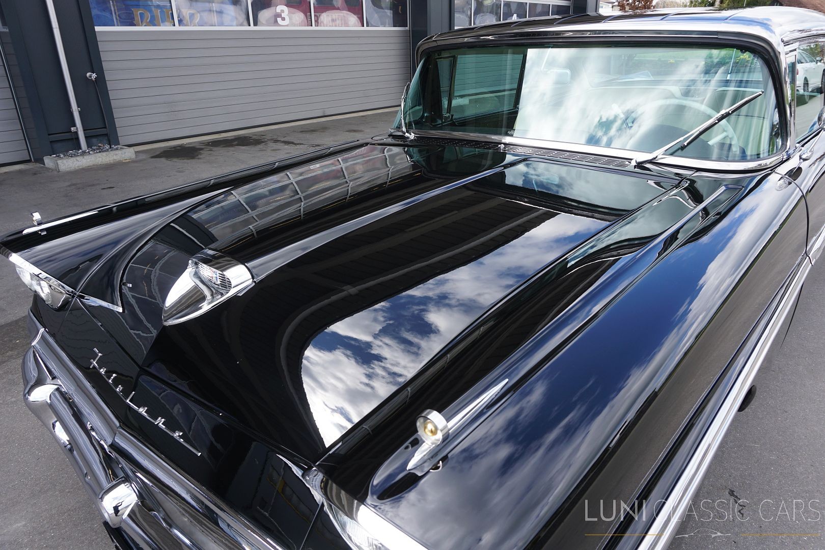 FORD Fairlane 500 Club Victoria-image-9