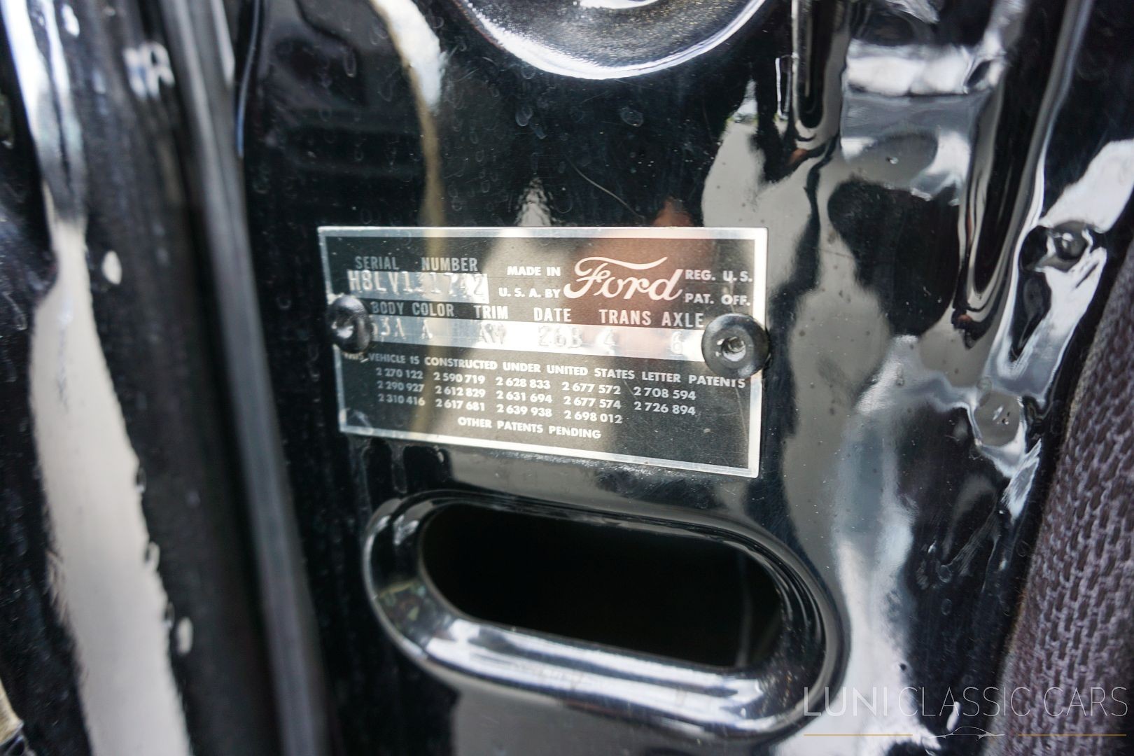 FORD Fairlane 500 Club Victoria-image-27