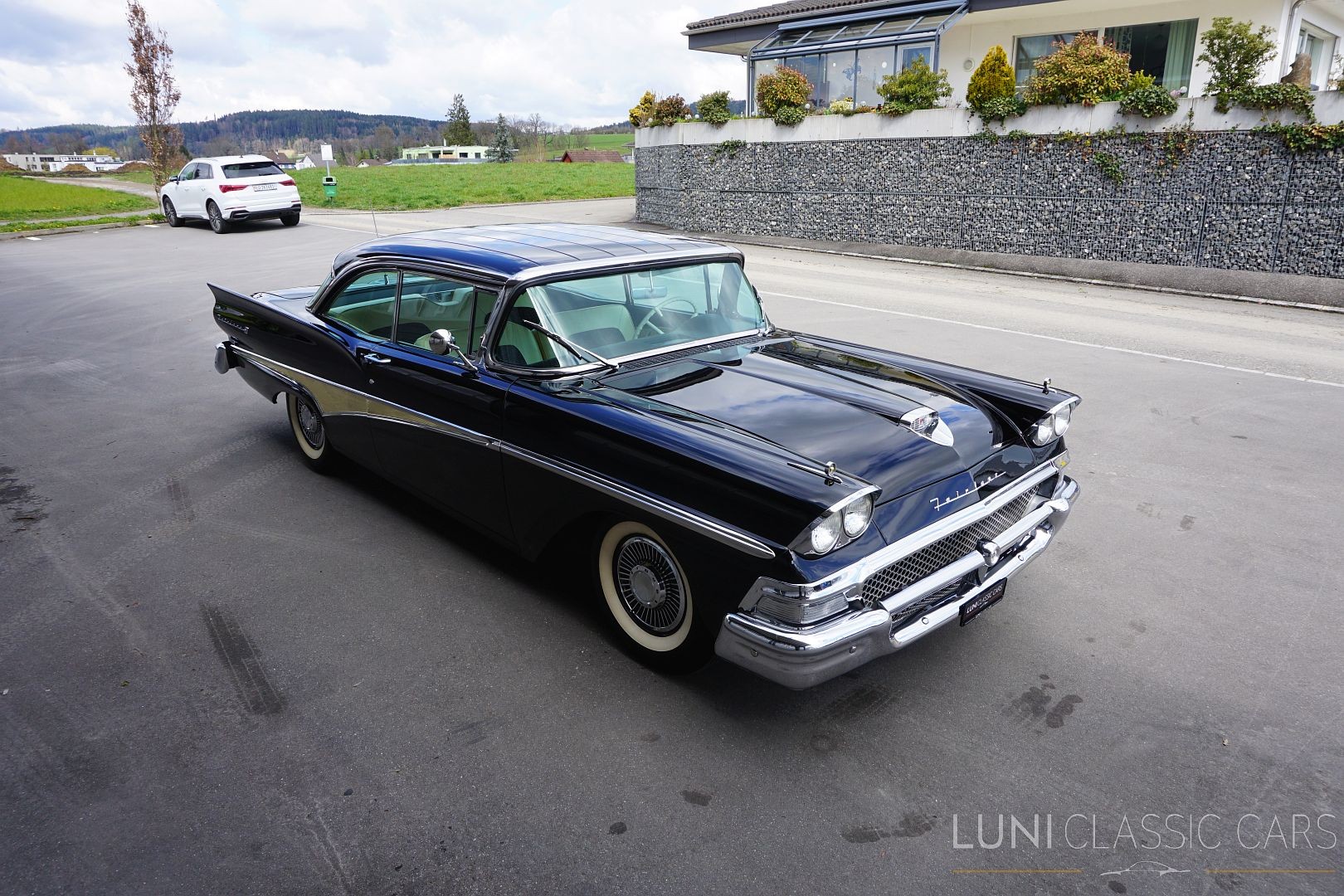 FORD Fairlane 500 Club Victoria-image-6