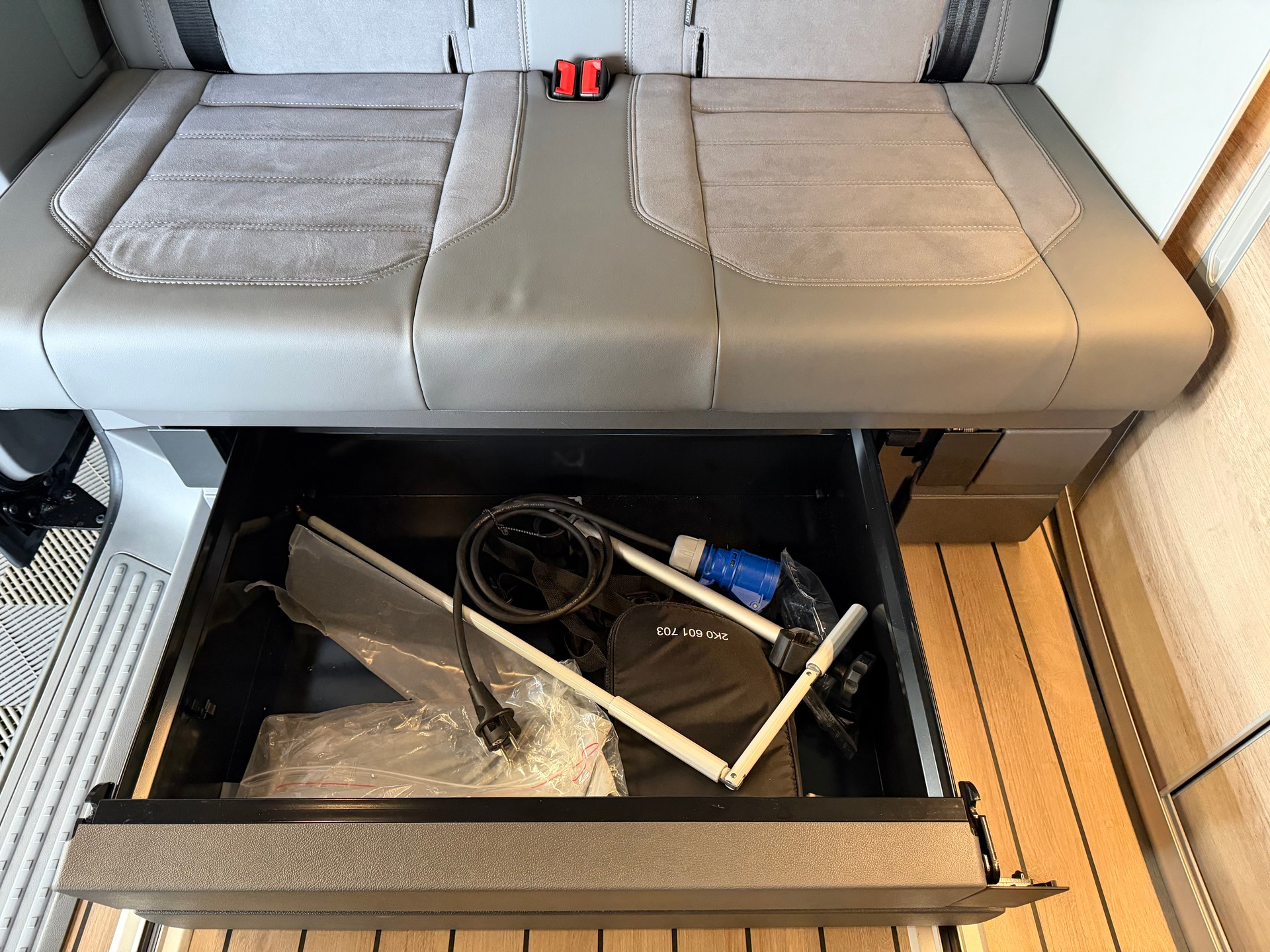 VW T6.1 California 2.0 Bi-TDI 204 PS Ocean DSG-image-21